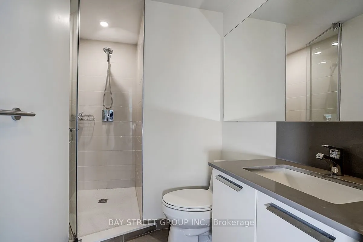 28 Wellesley Street E, #3107
