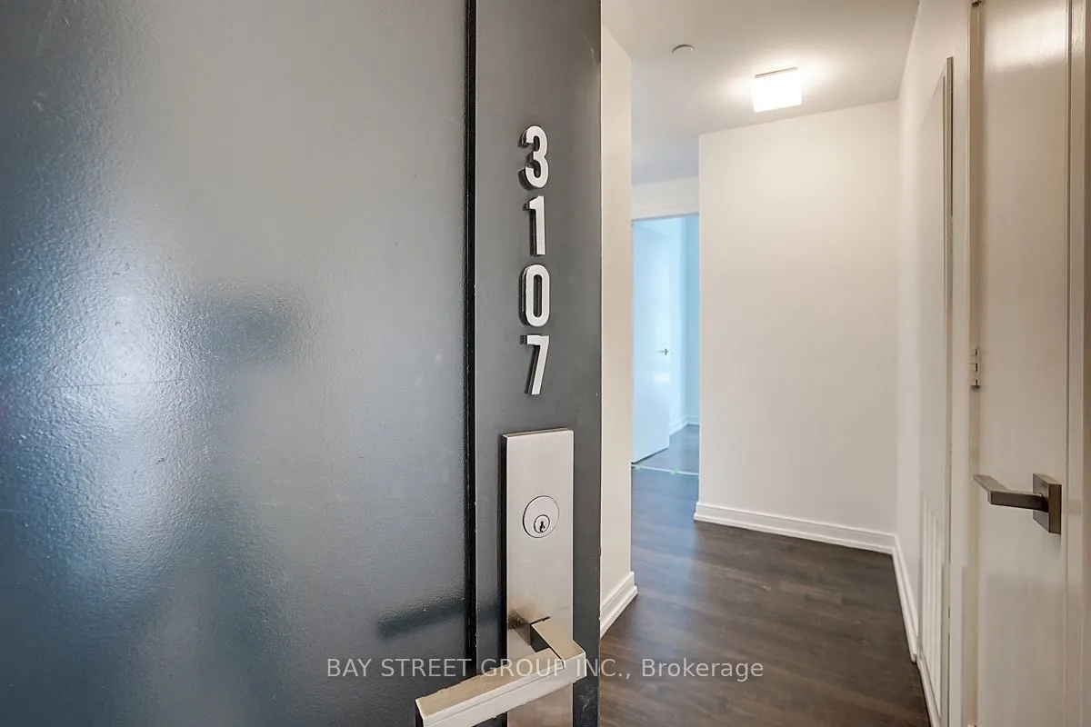 28 Wellesley Street E, #3107