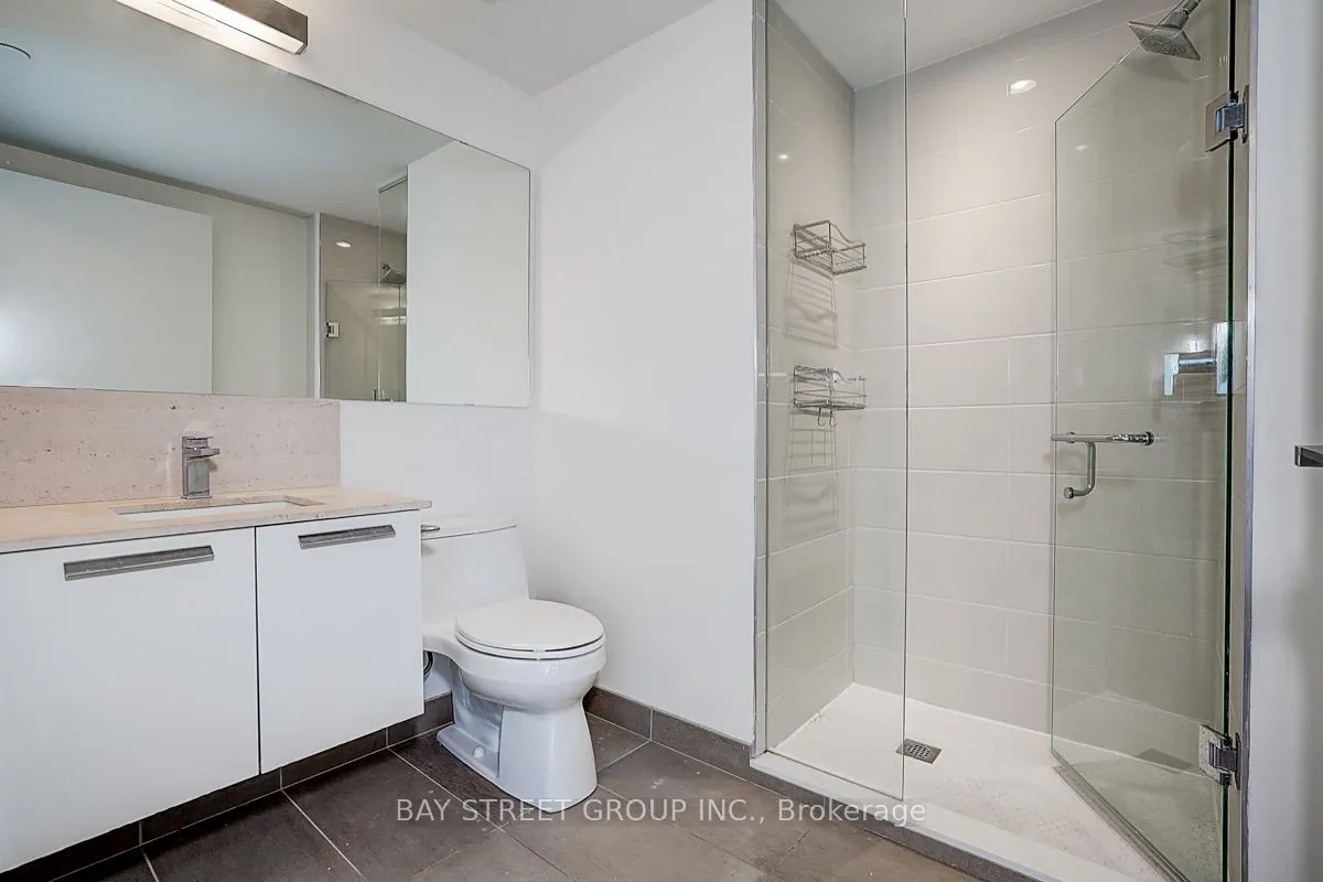 28 Wellesley Street E, #3107