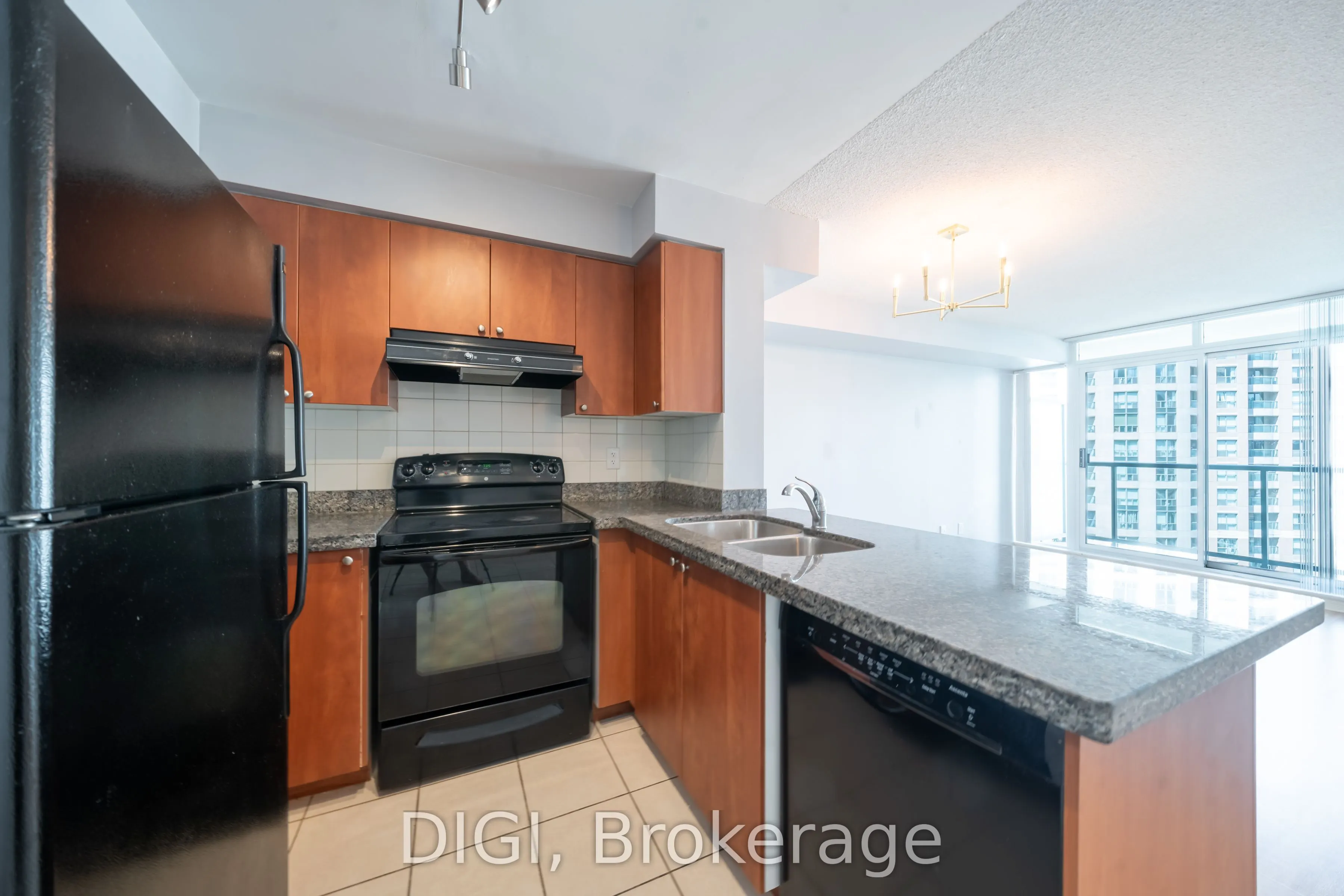 5500 Yonge Street