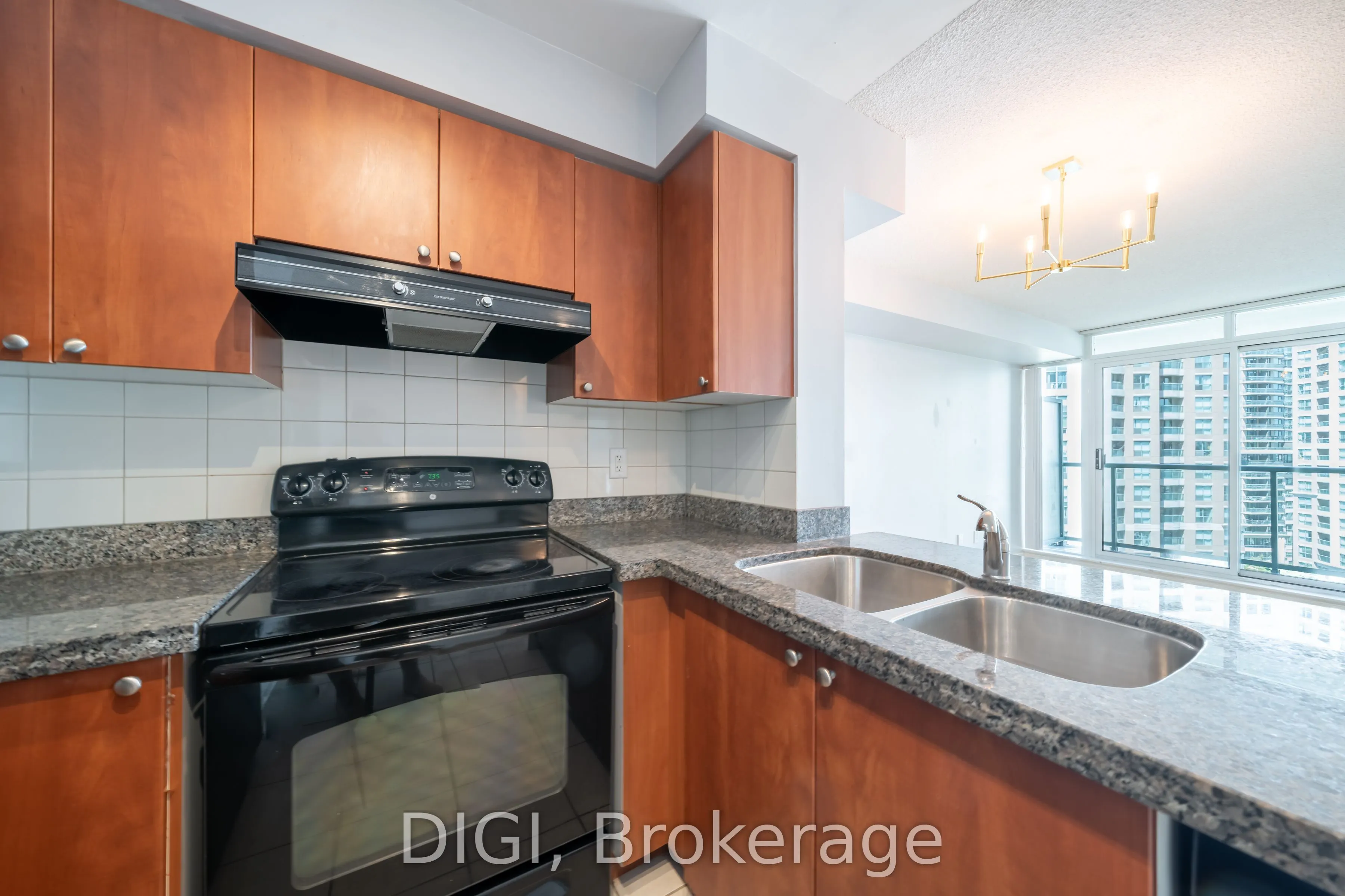 5500 Yonge Street