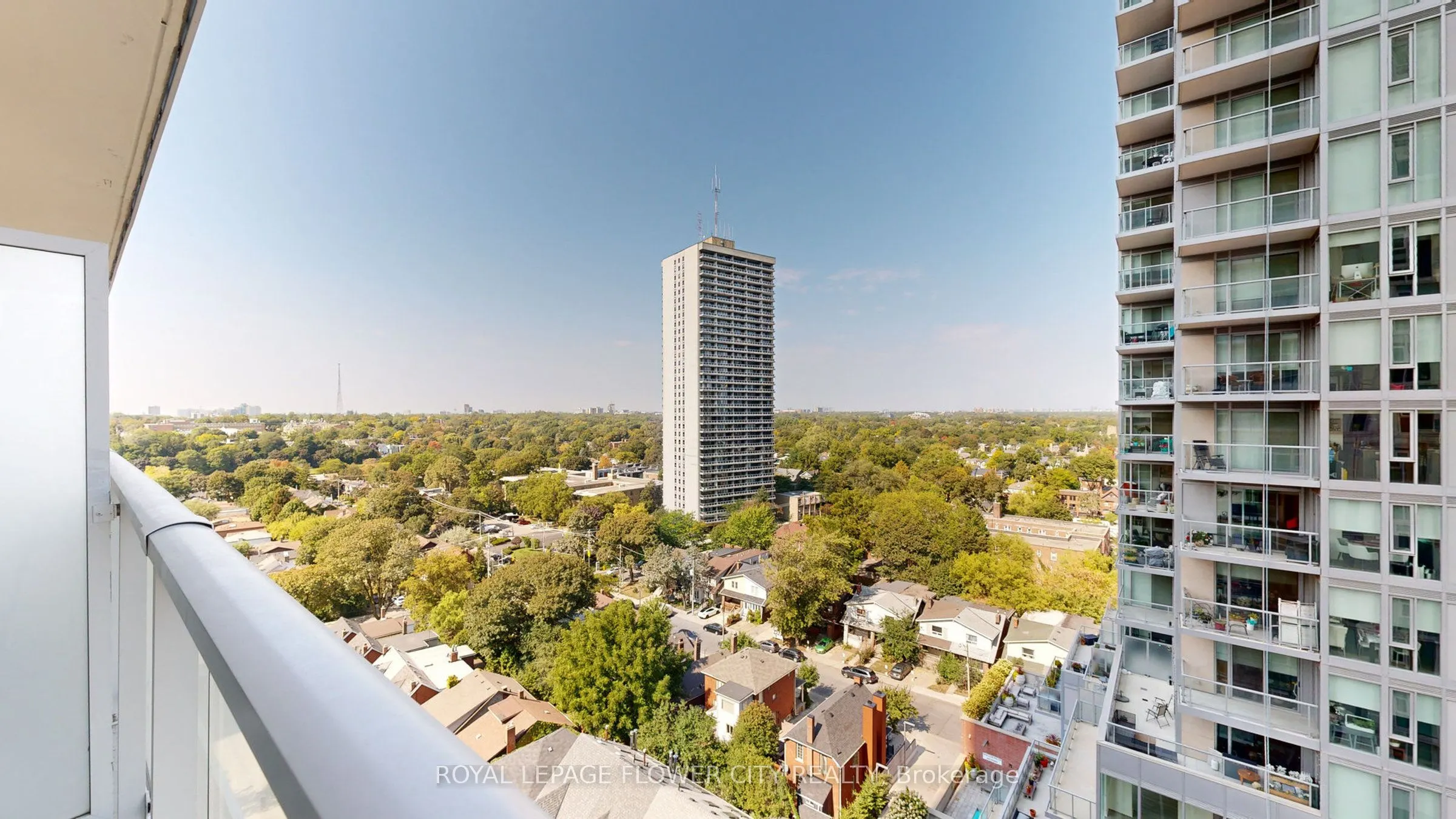 33 Helendale Avenue, #1101