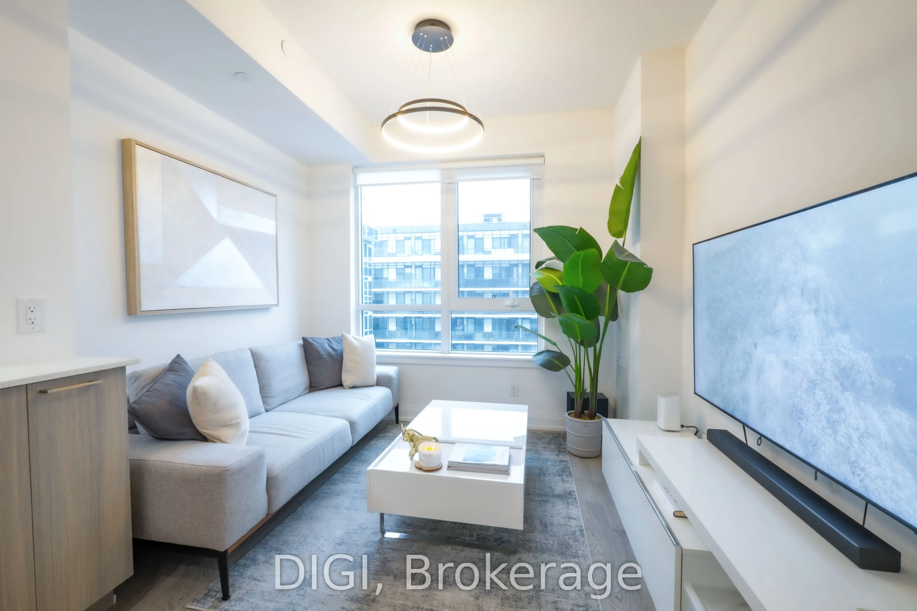 591 Sheppard Avenue E, #636
