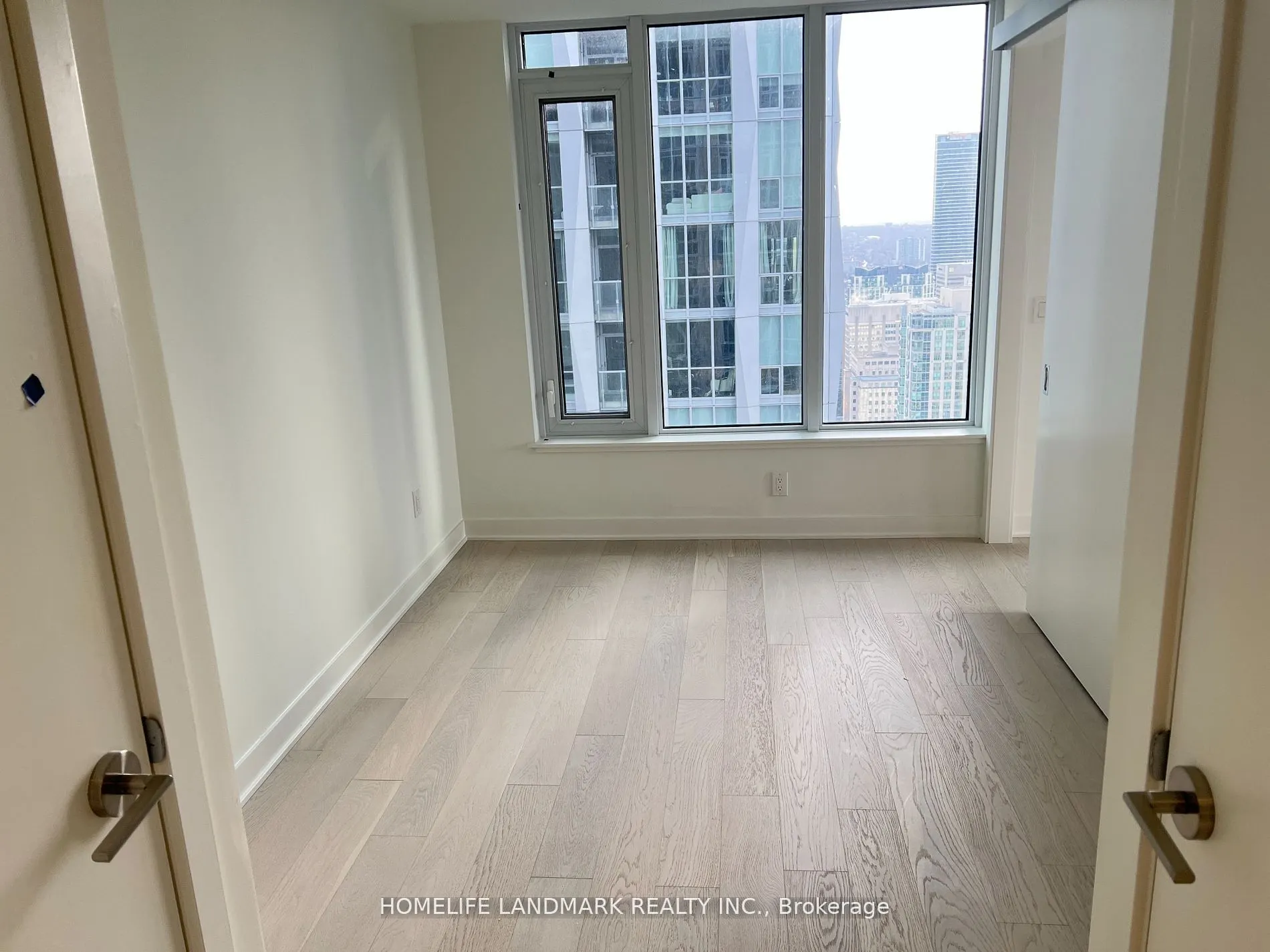 11 Yorkville Avenue