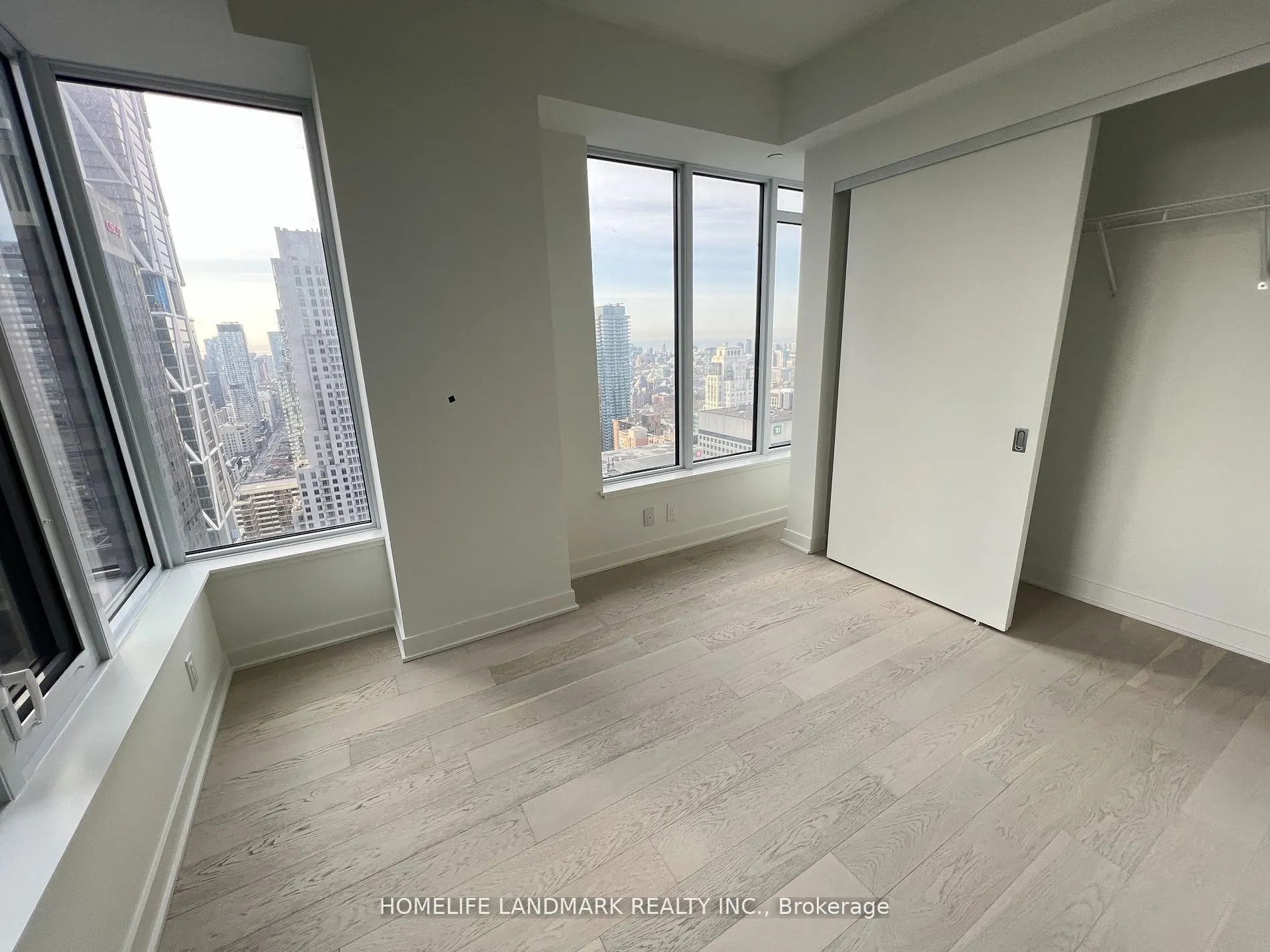 11 Yorkville Avenue