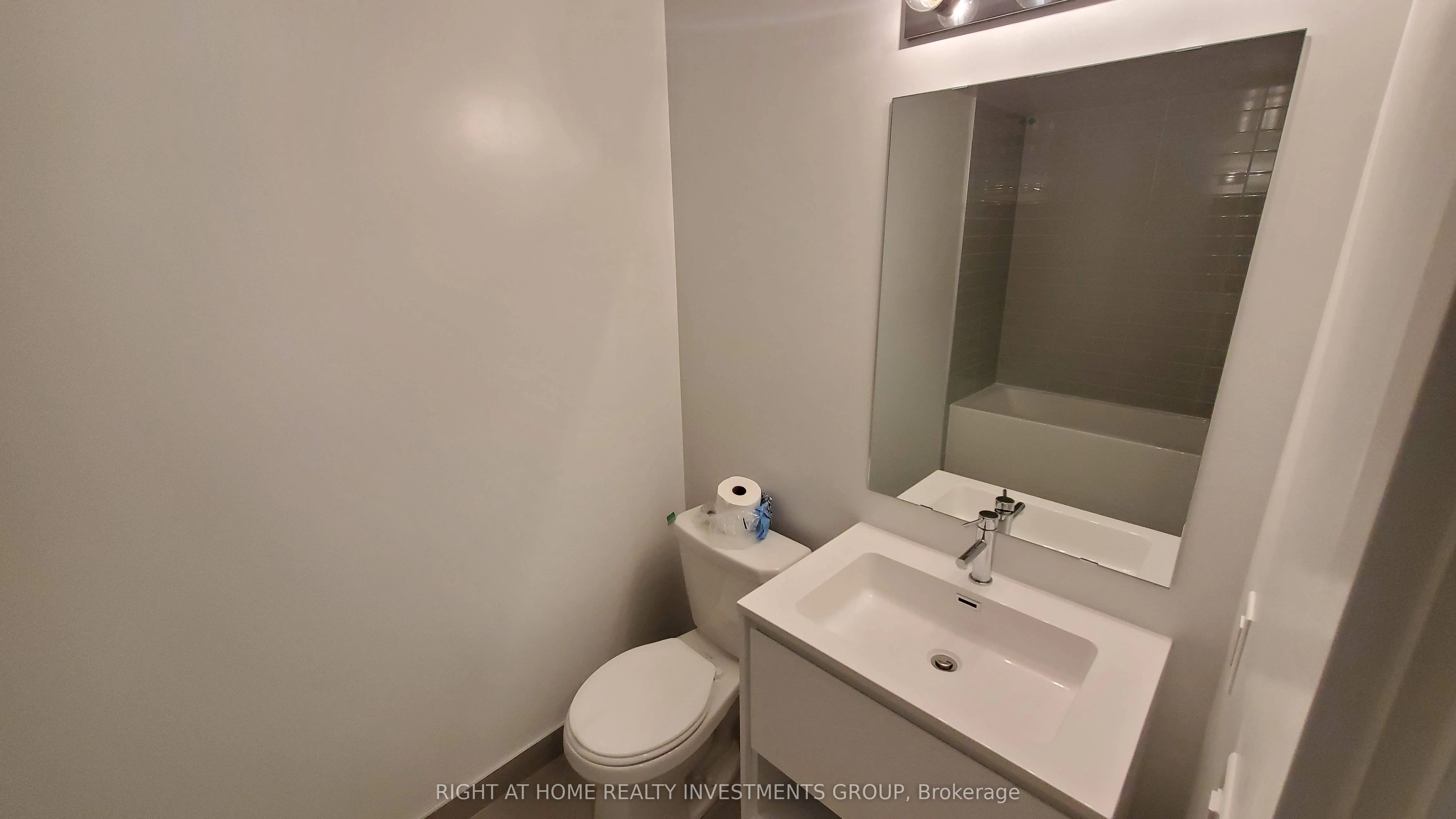 159 Wellesley Street E, #3305