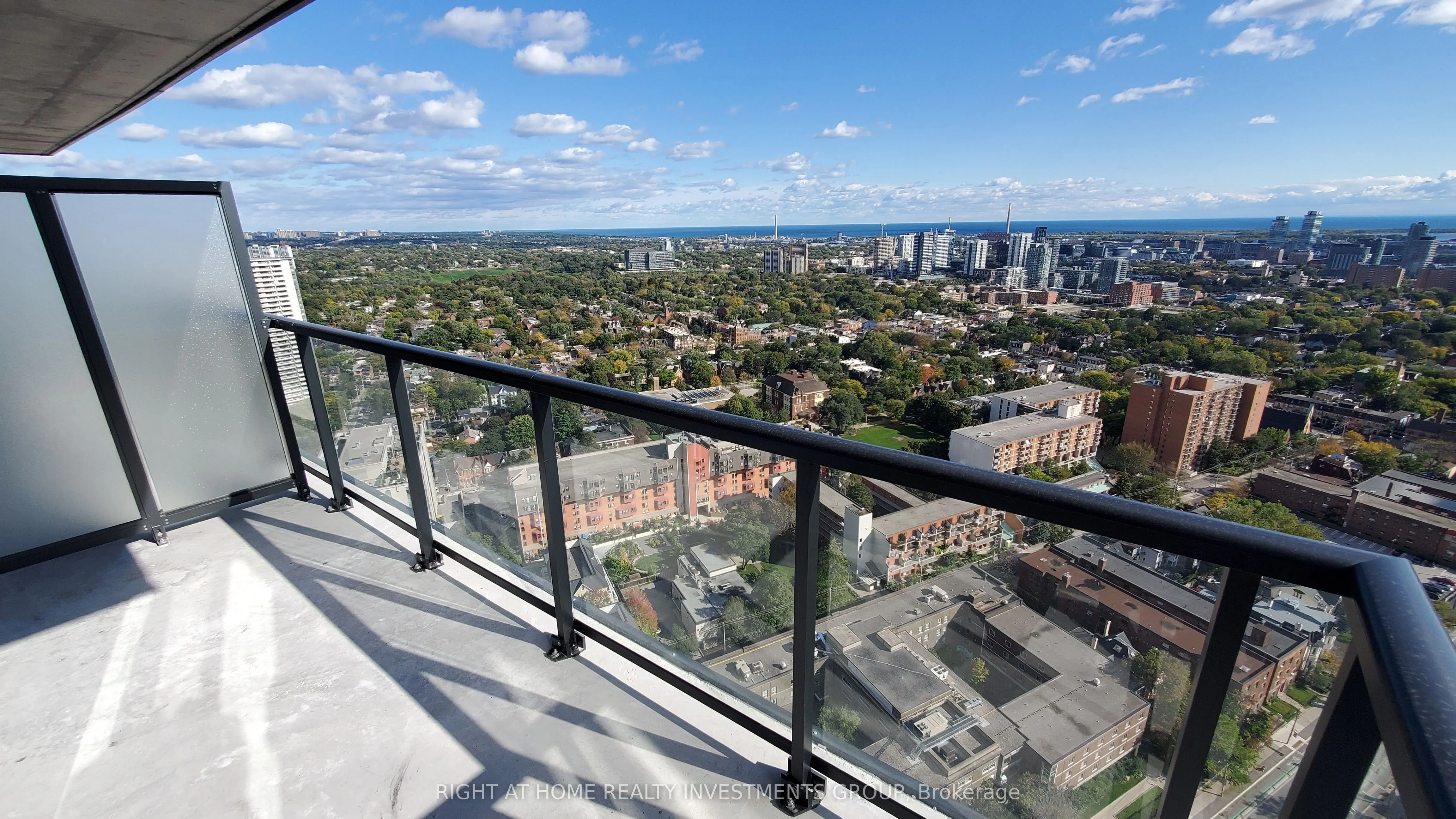 159 Wellesley Street E, #3305