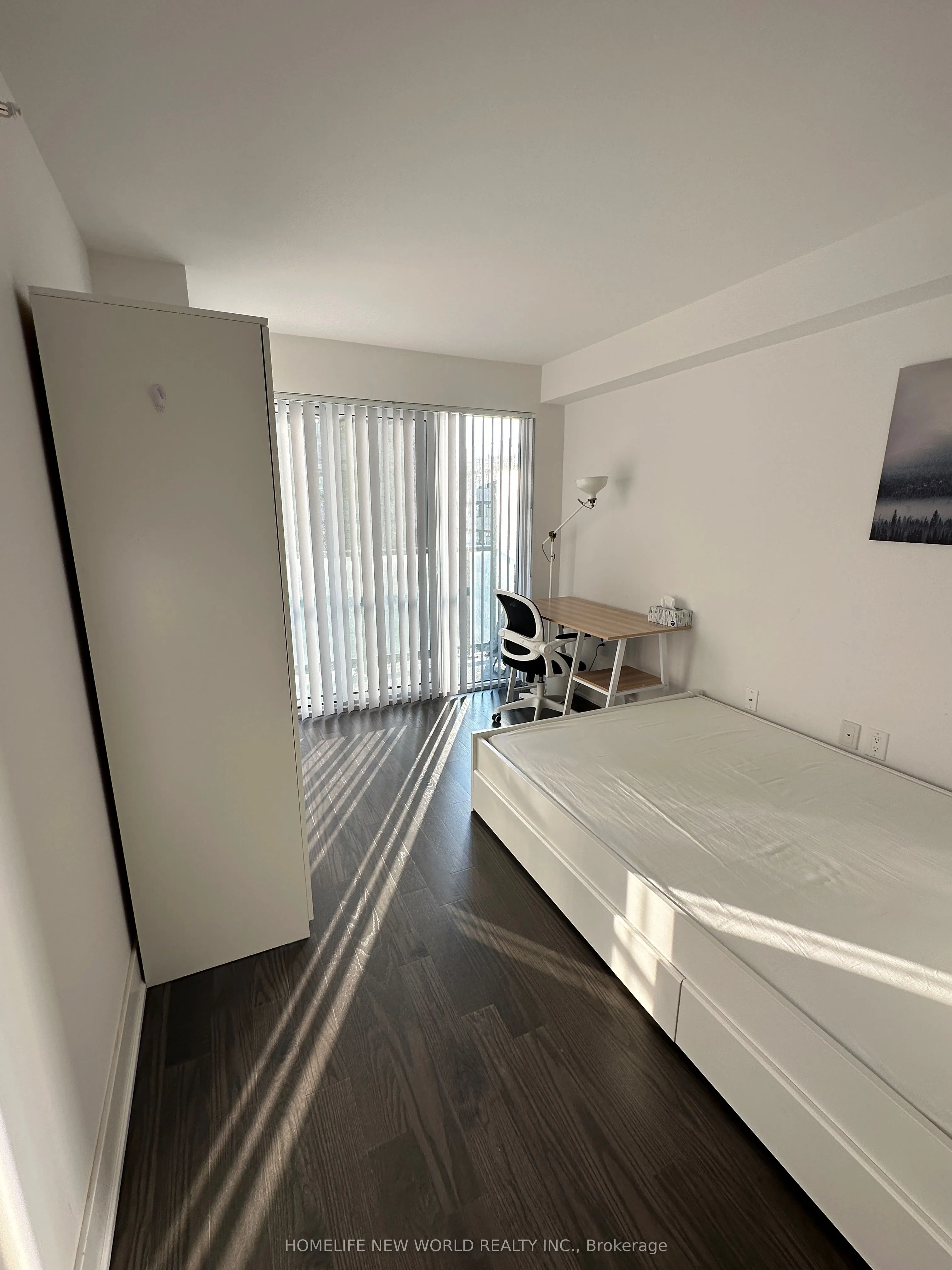 955 Bay Street, #1413