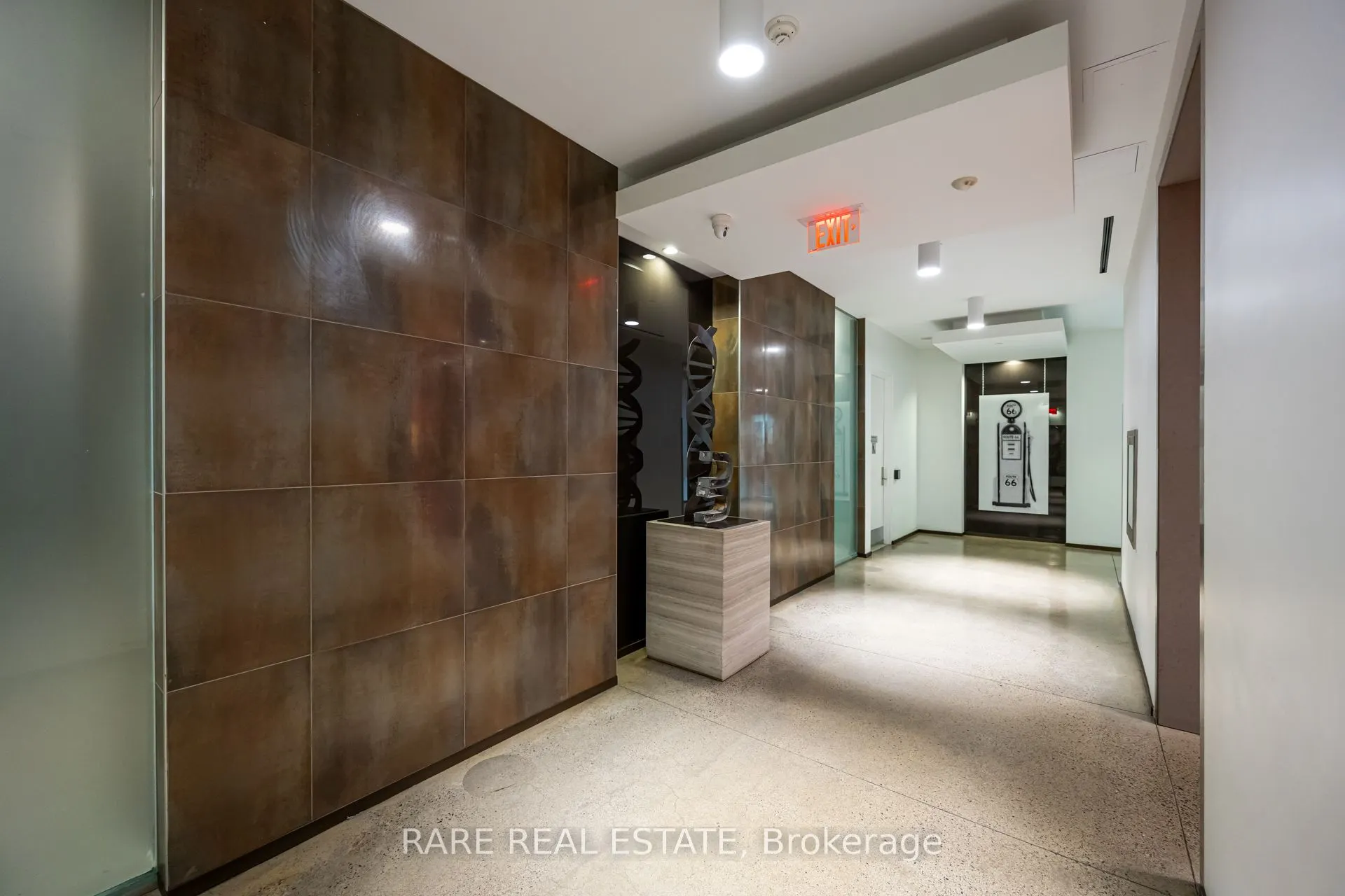 1030 King Street W, #458