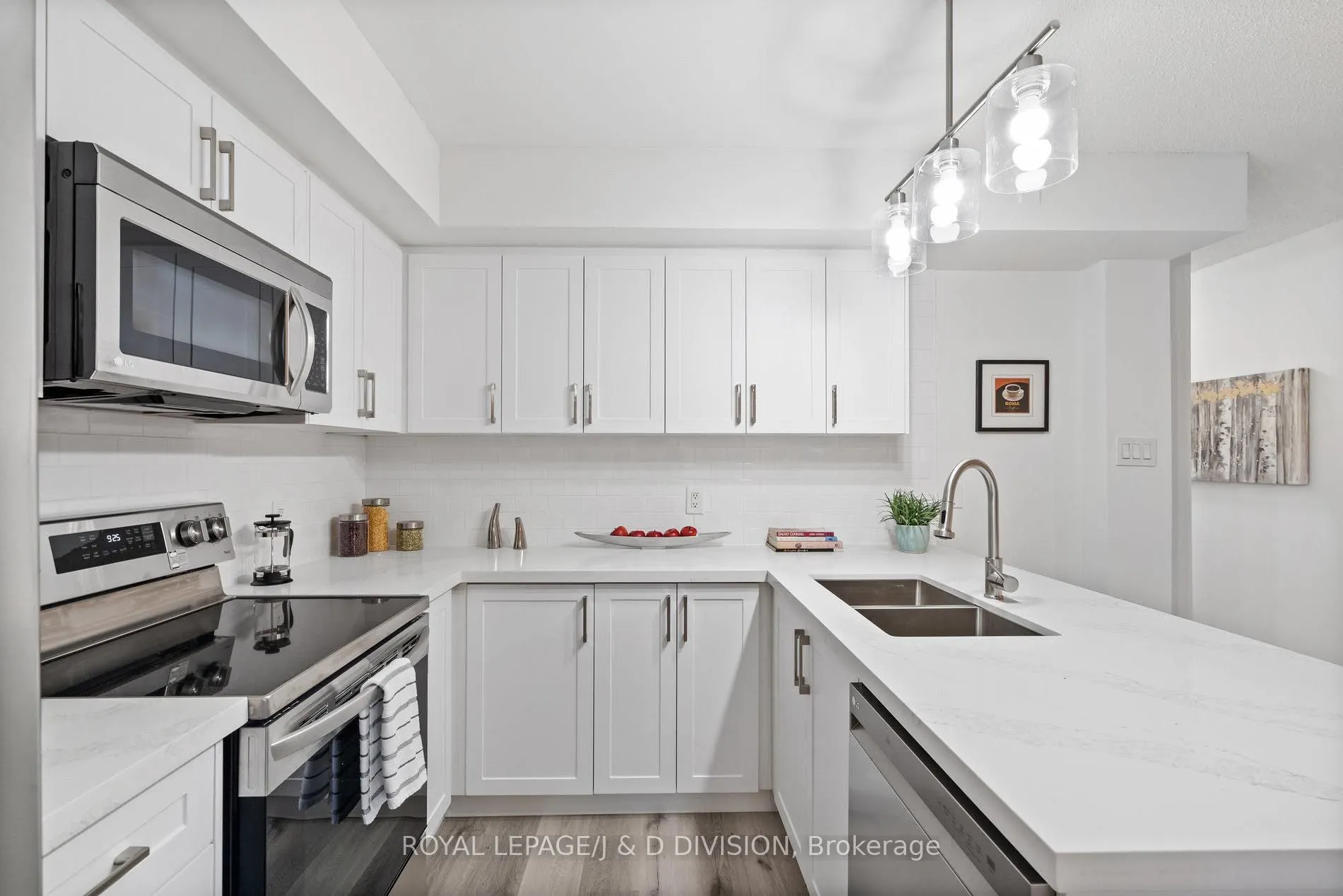 9 Shank Street, #902
