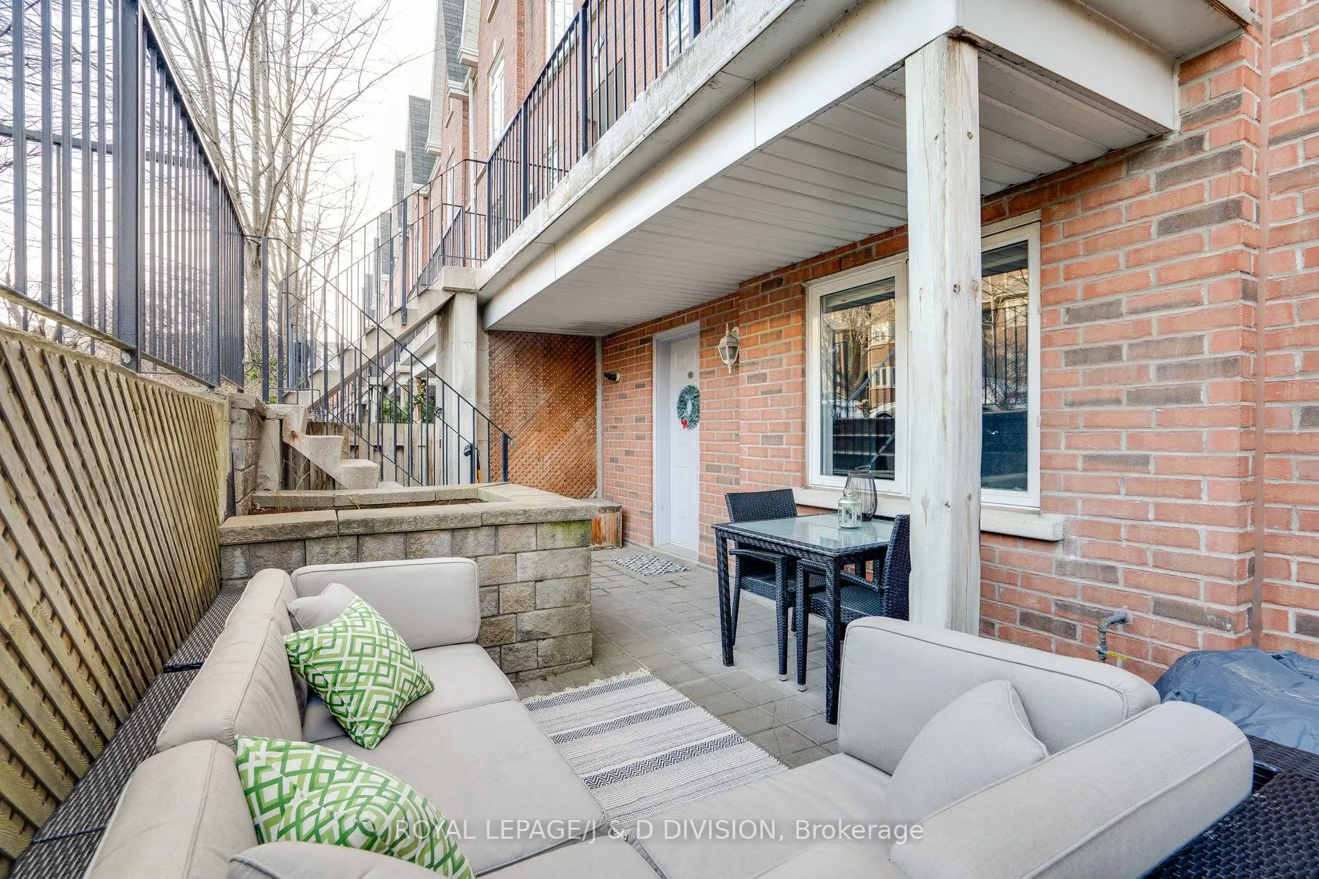 9 Shank Street, #902