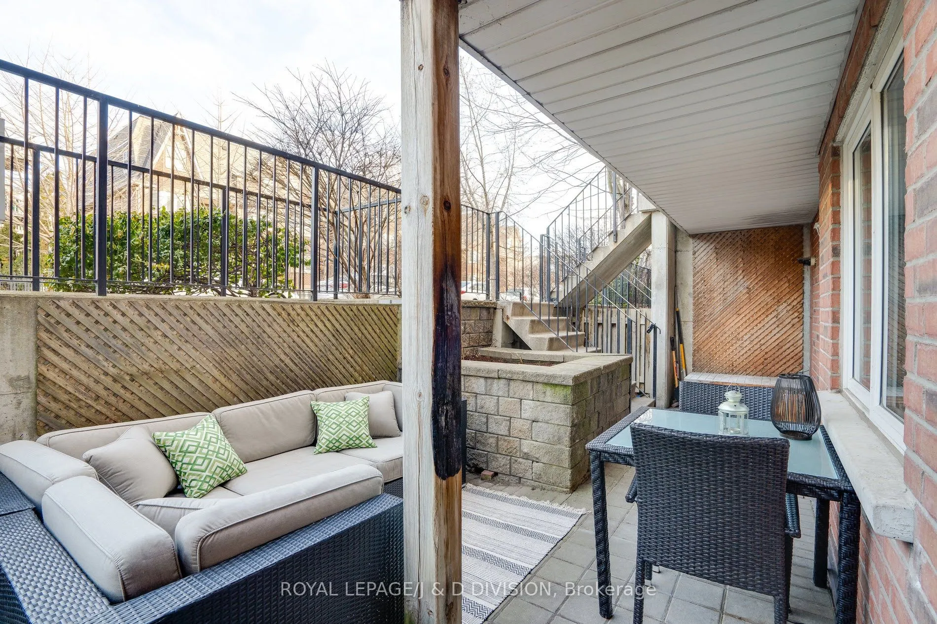 9 Shank Street, #902