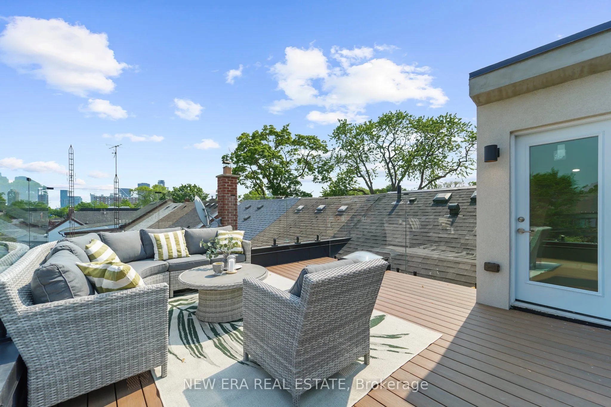 113 Bellwoods Avenue