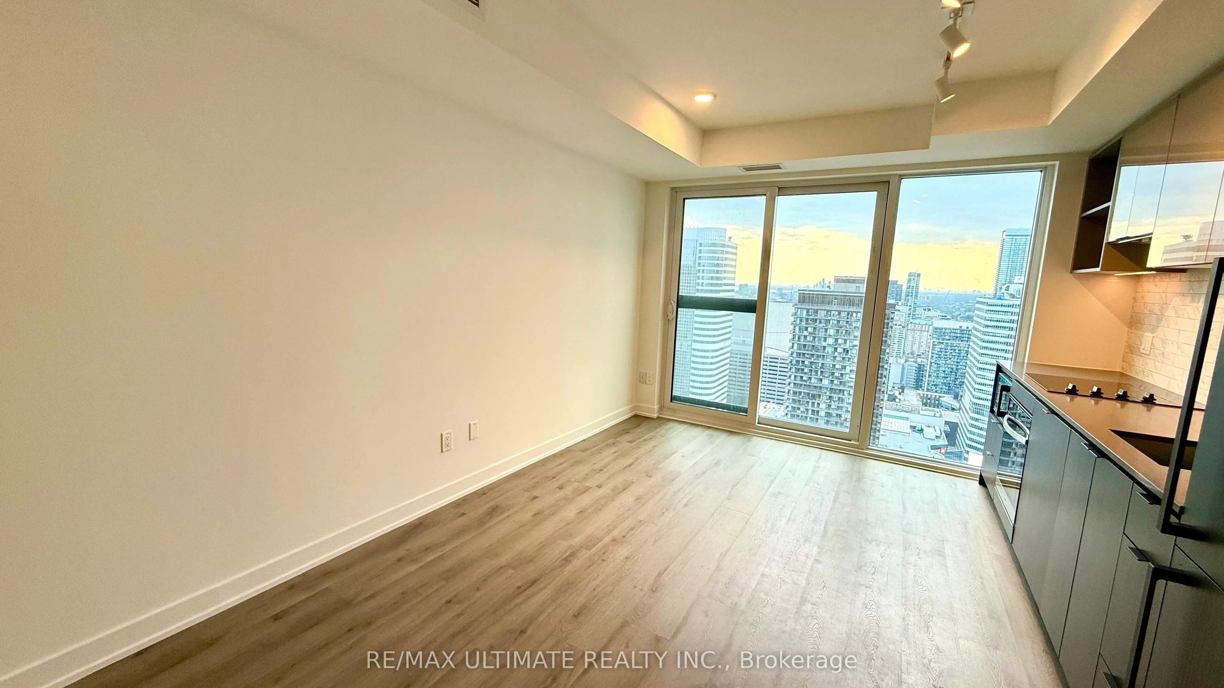 252 Church Street, #4602