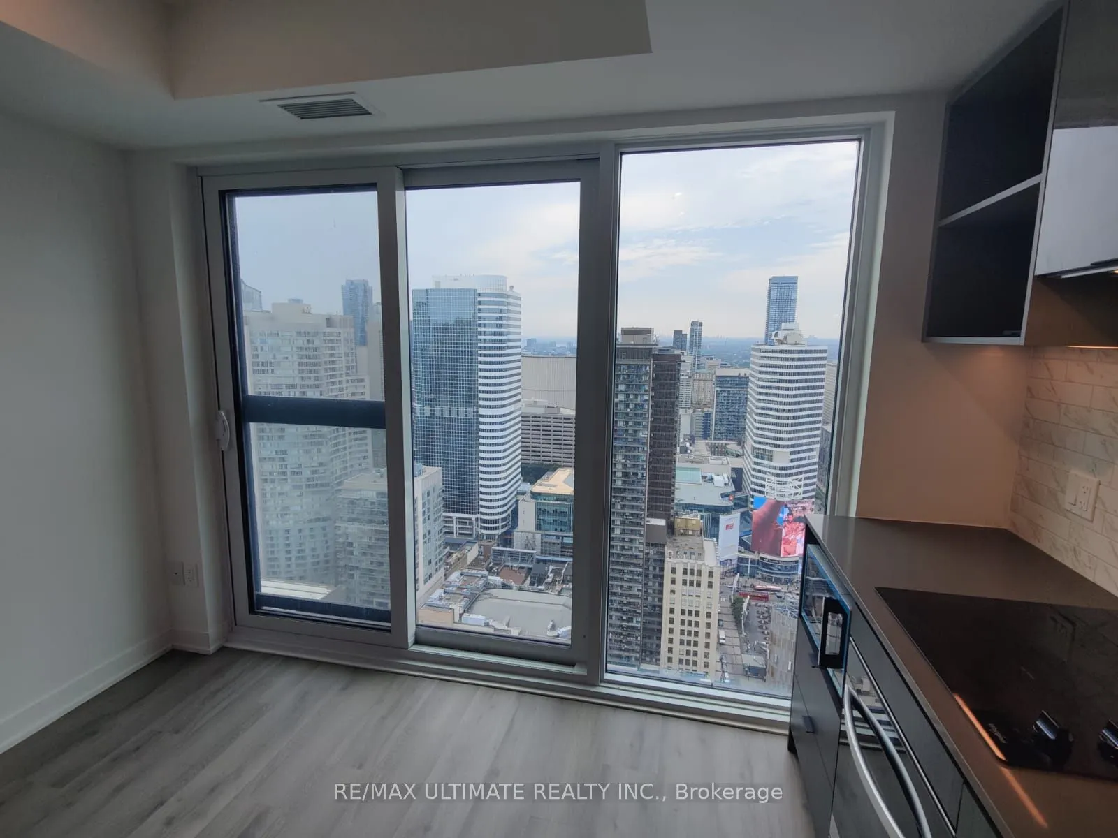 252 Church Street, #4602