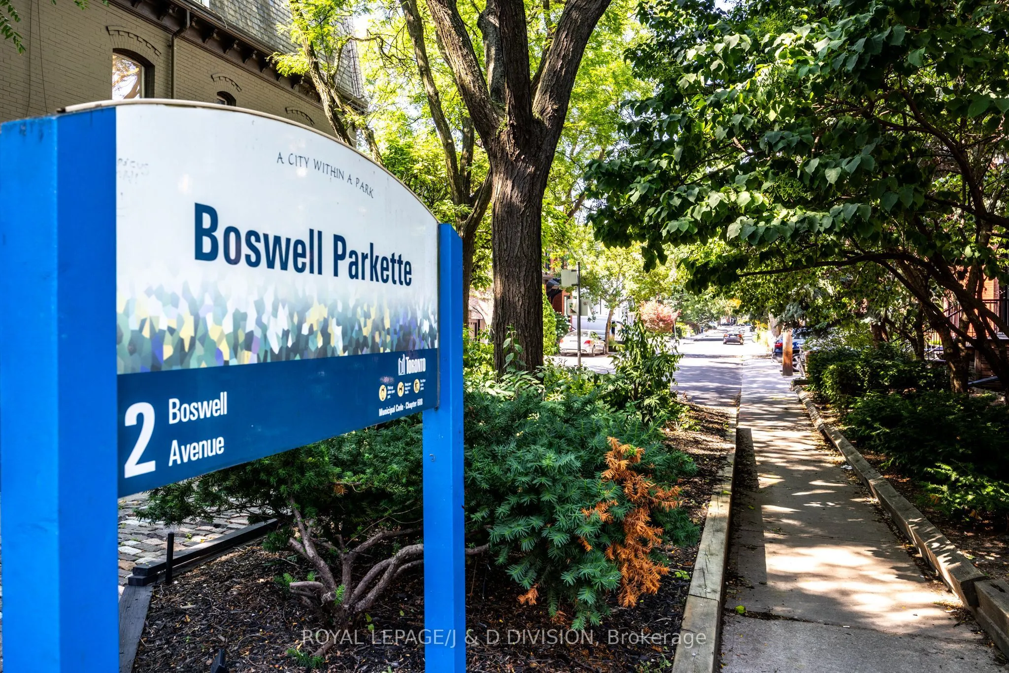 36 Boswell Avenue