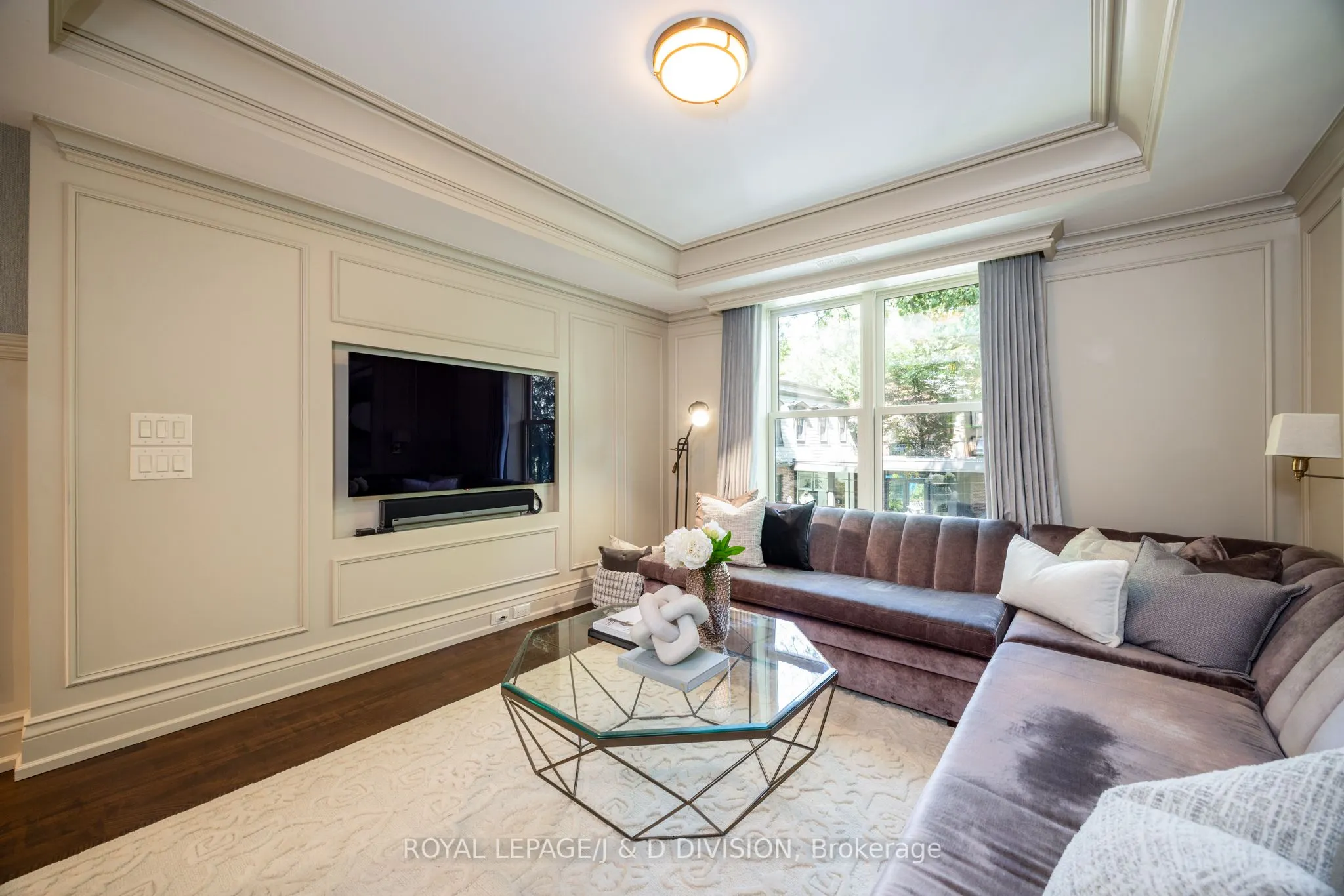 36 Boswell Avenue