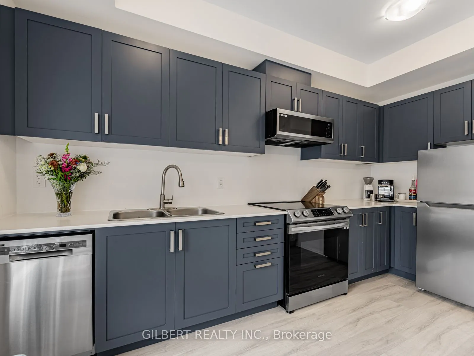 10 marquette Avenue, #9