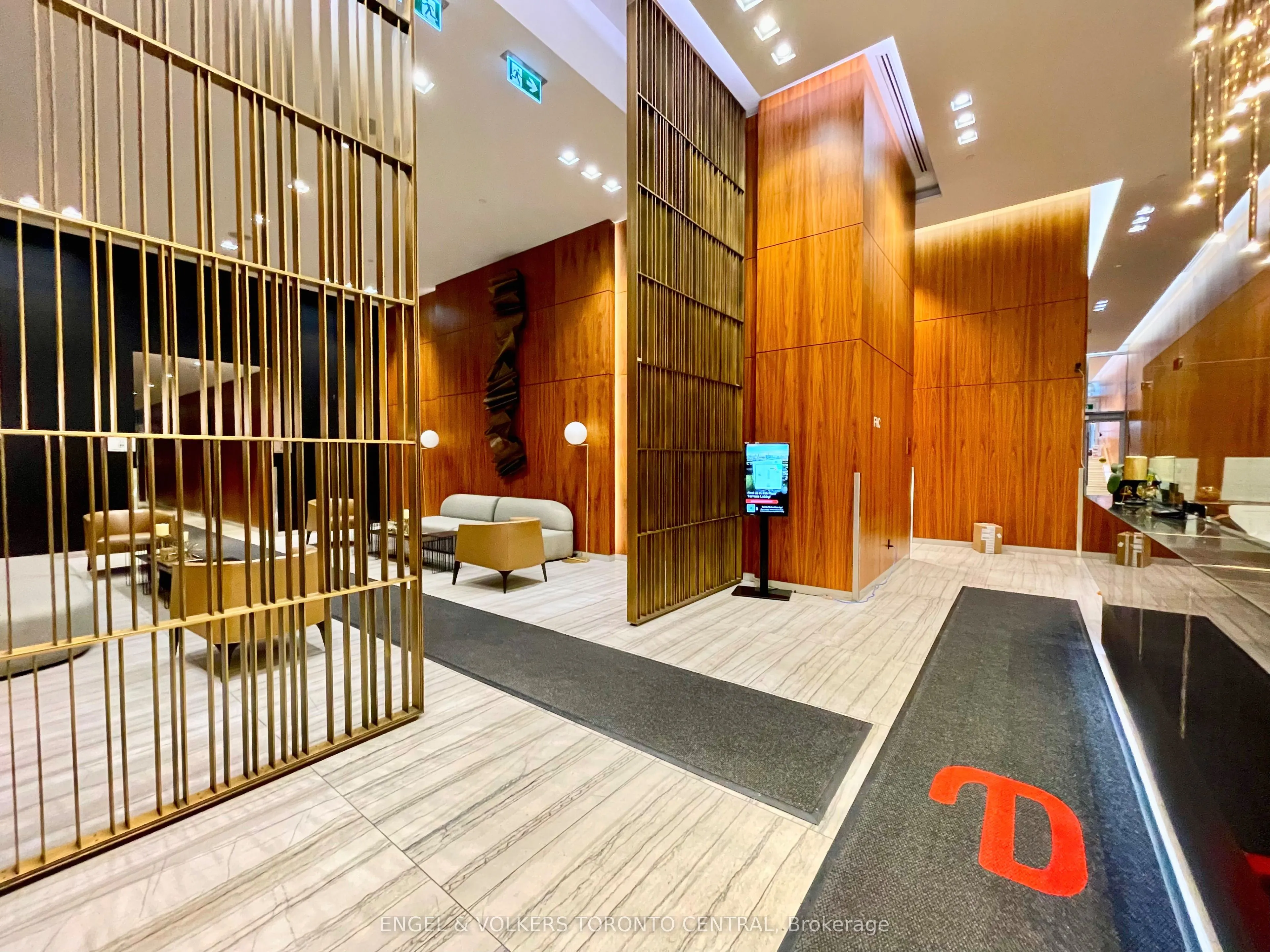 8 Eglinton Avenue E, #3002