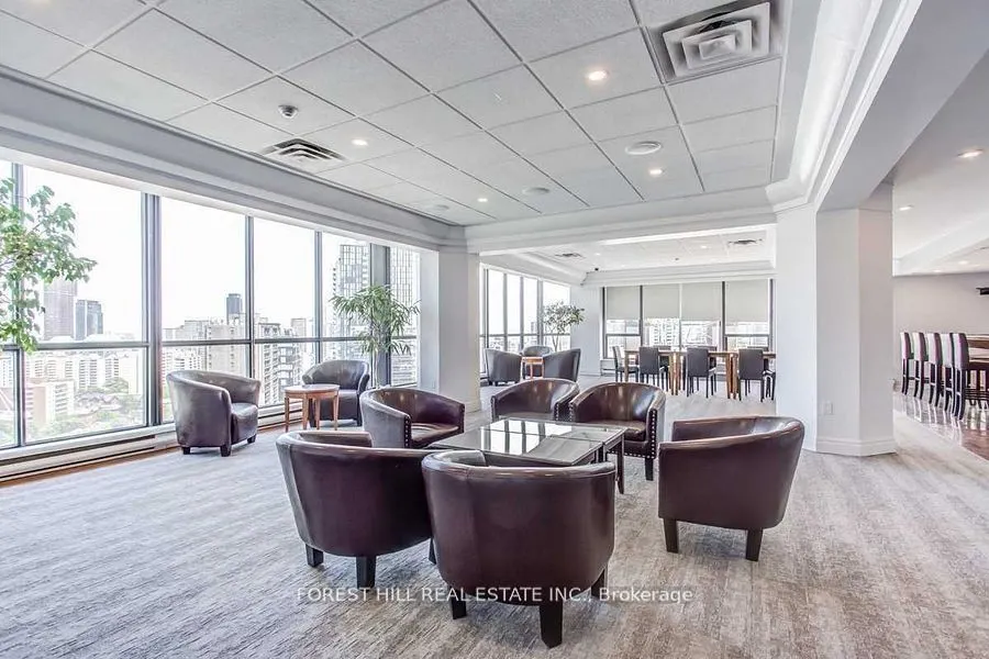 24 Wellesley Street W, #1204