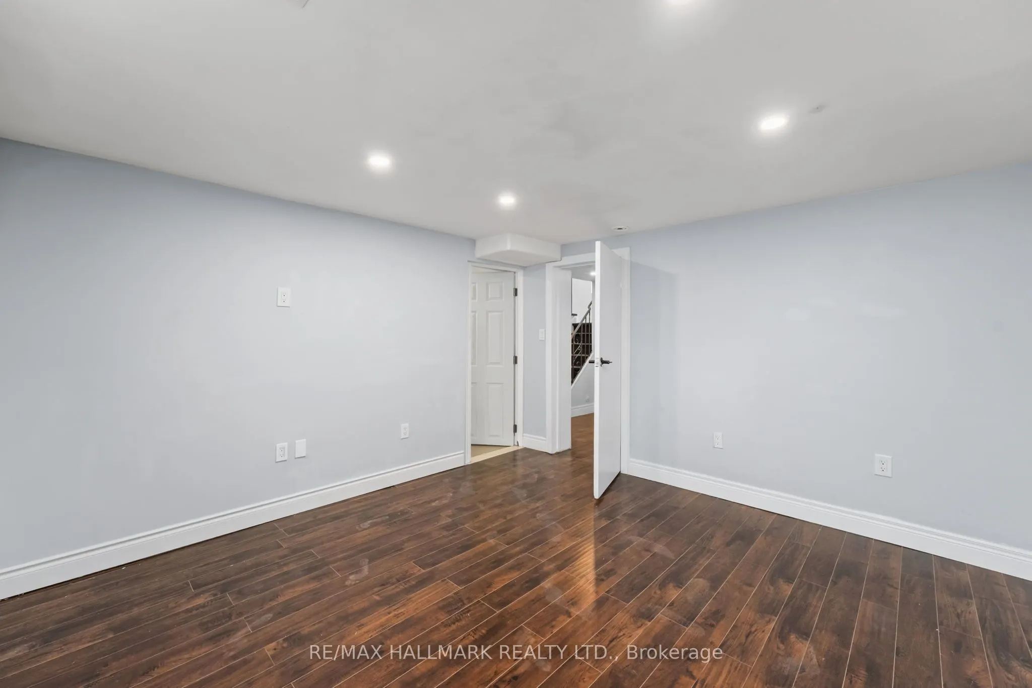 21 King High Avenue