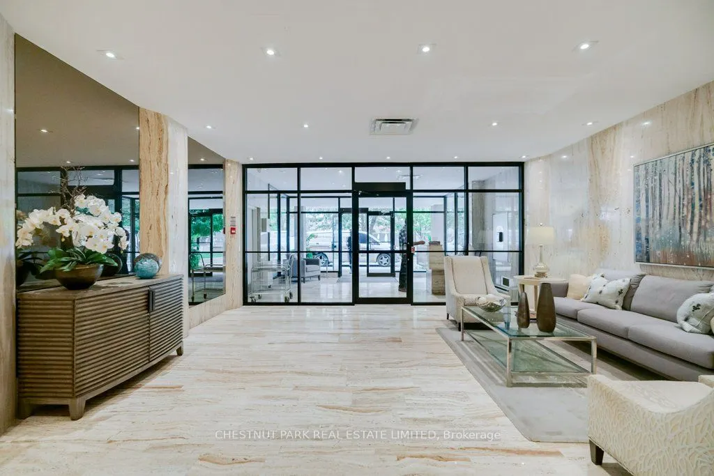 66 Collier Street, #9C