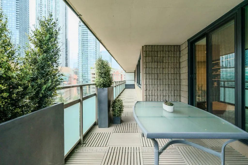 66 Collier Street, #9C