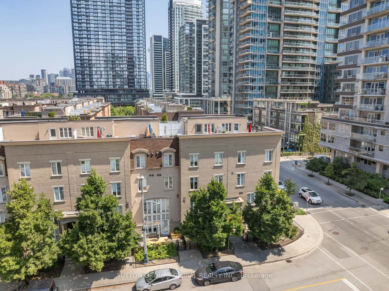 21 Pirandello Street, #1230