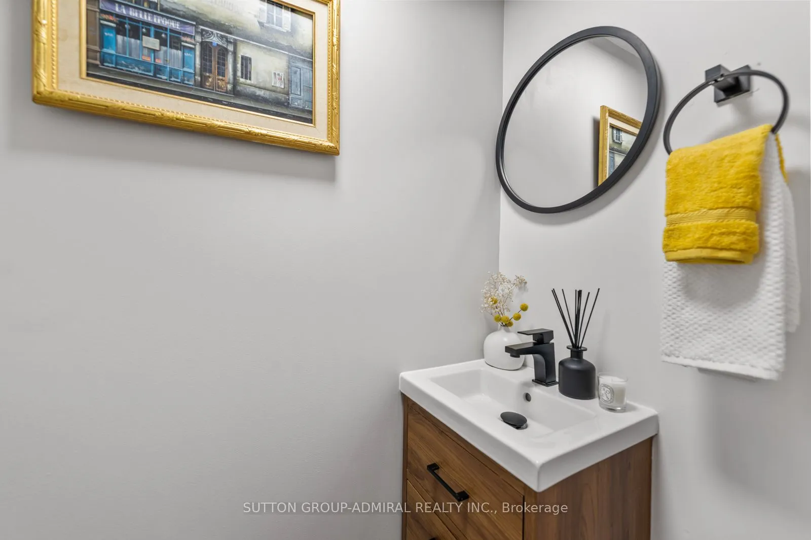 21 Pirandello Street, #1230