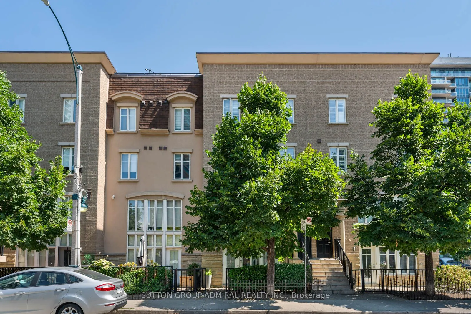 21 Pirandello Street, #1230