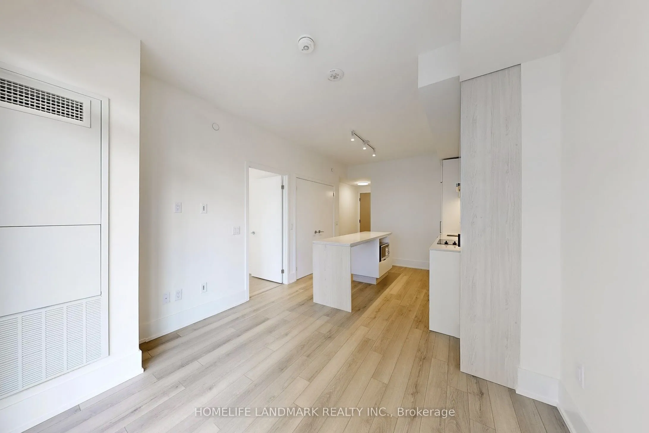 89 Church Street, #5009