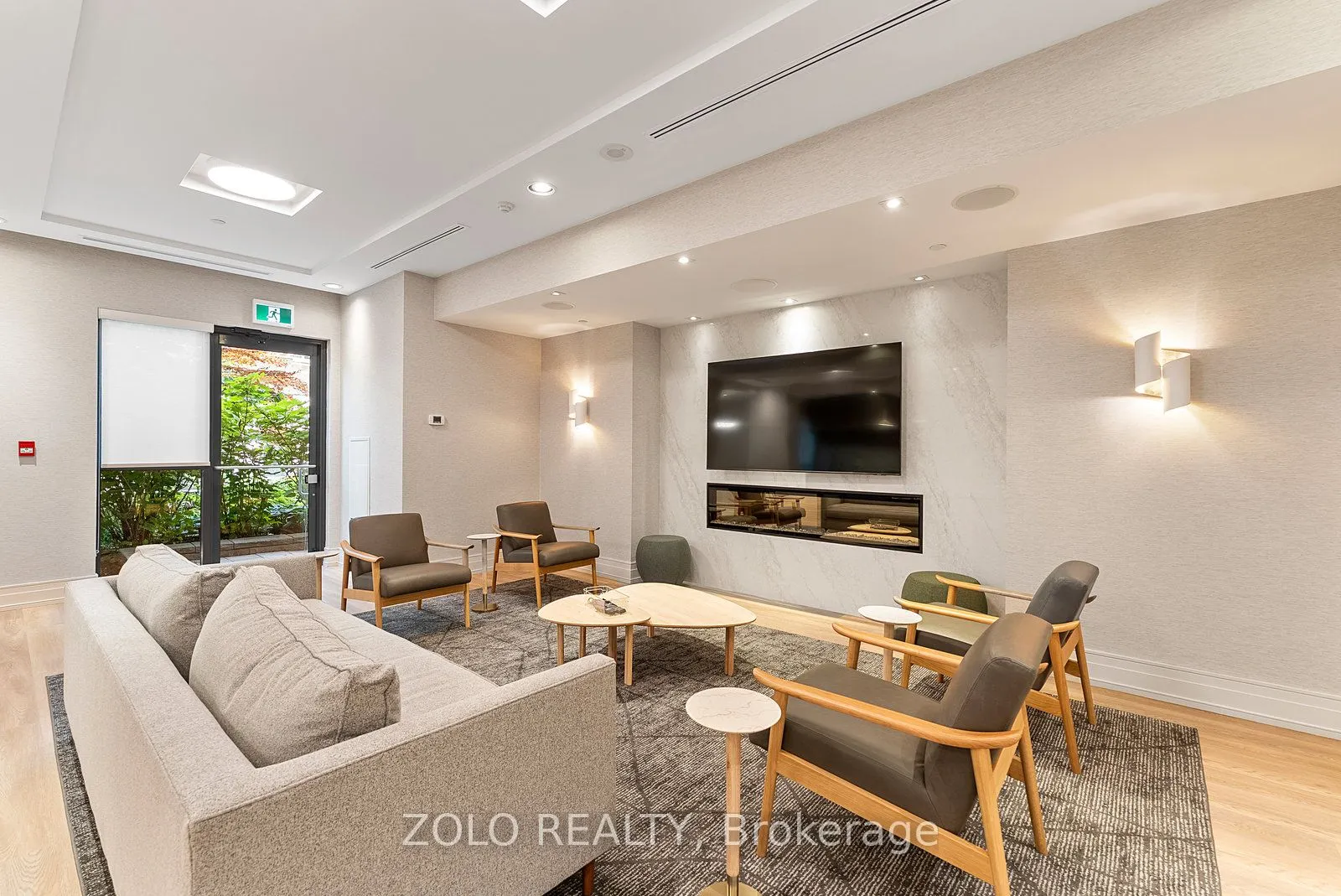319 Merton Street, #113