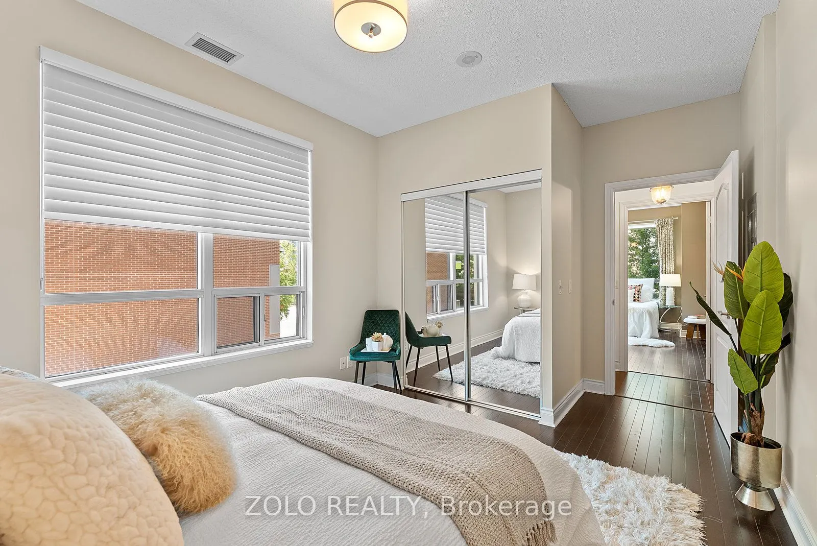 319 Merton Street, #113