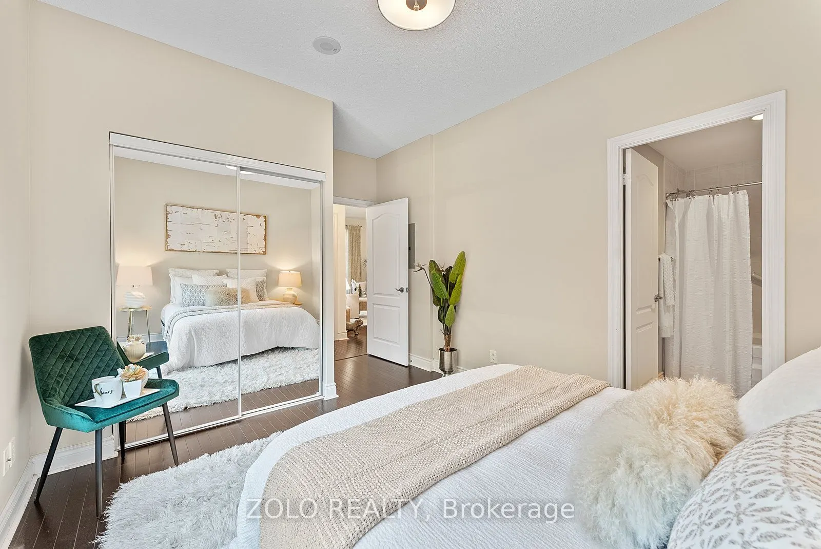 319 Merton Street, #113