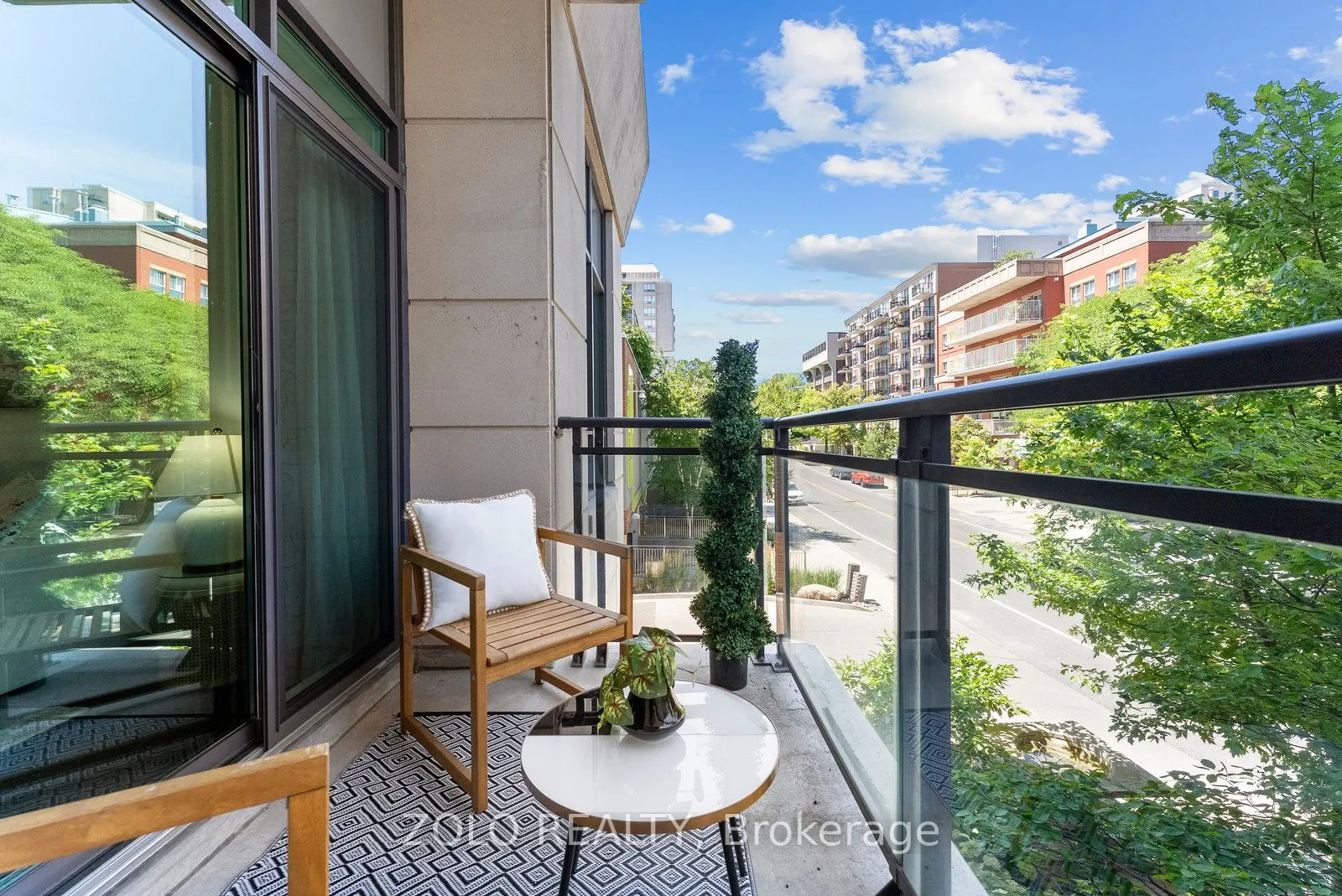 319 Merton Street, #113
