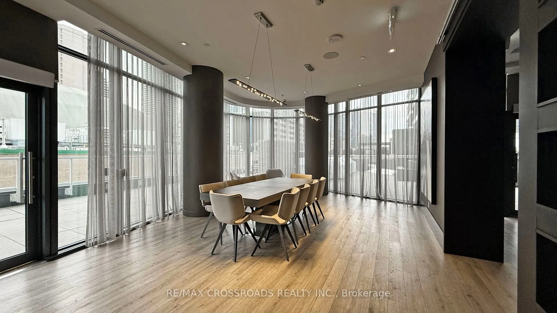 403 Church Street, #3808