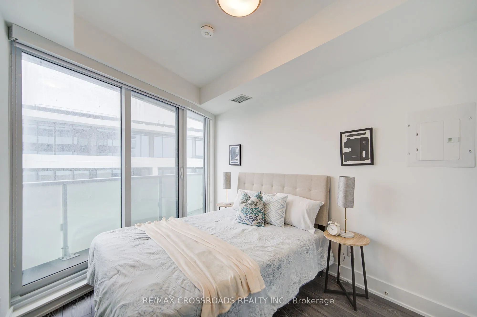403 Church Street, #3808