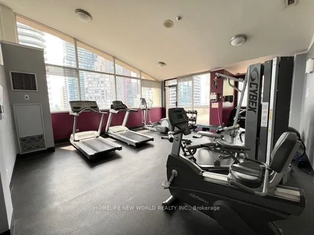 555 Yonge Street, #513