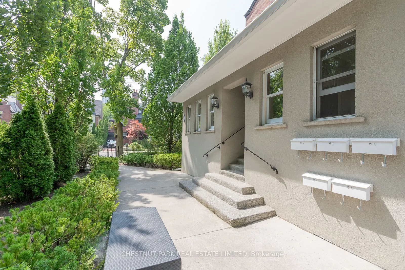 74 South Drive, #Main