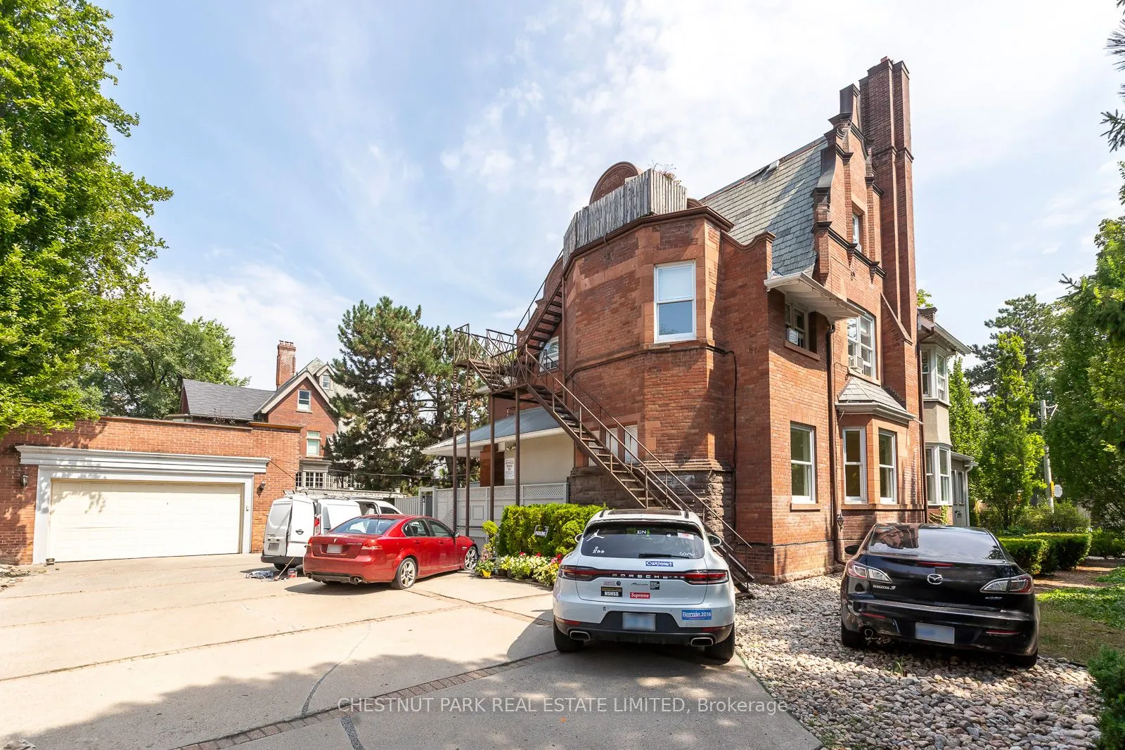 74 South Drive, #Main