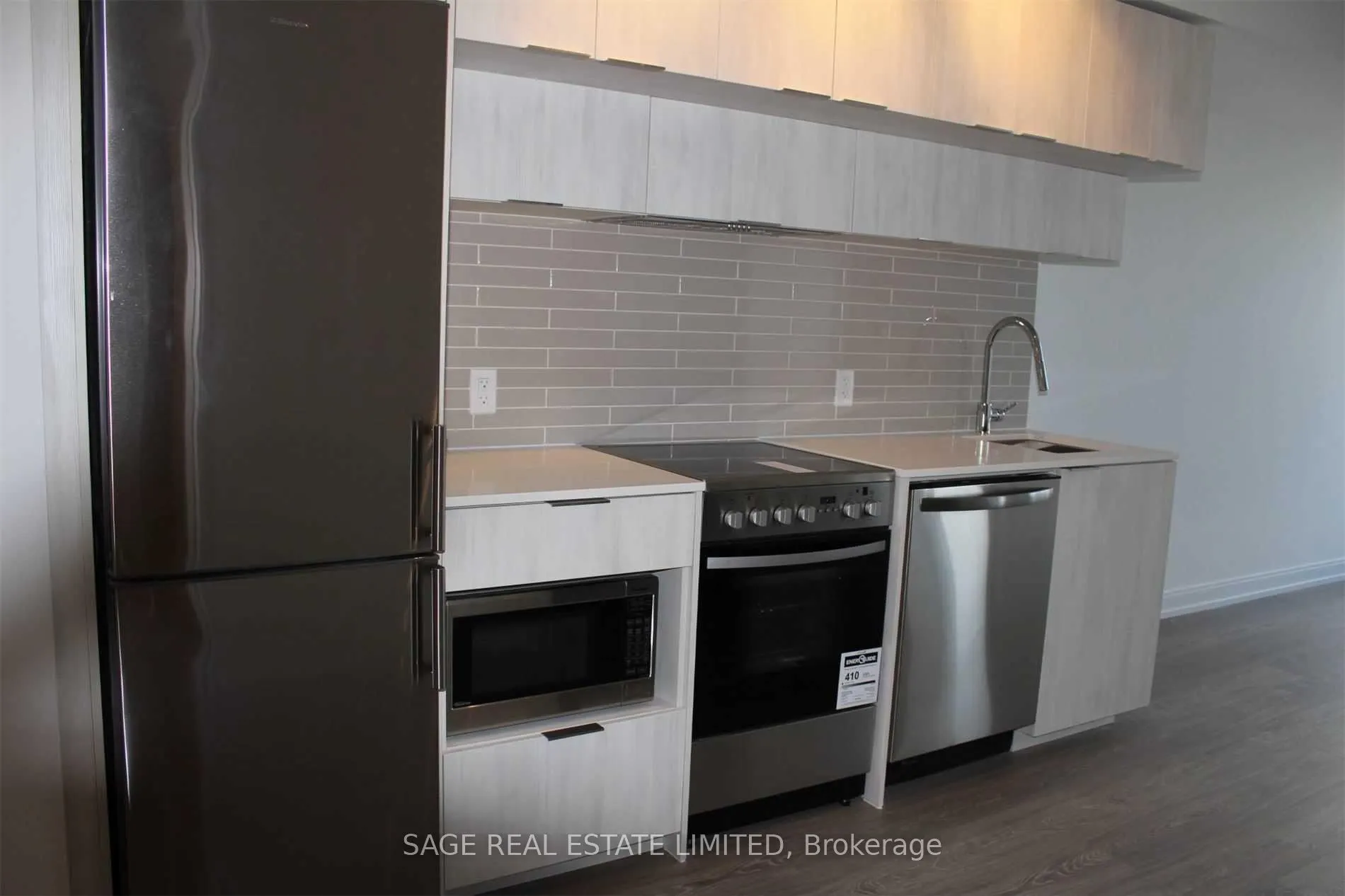 181 Dundas Street E, #5512