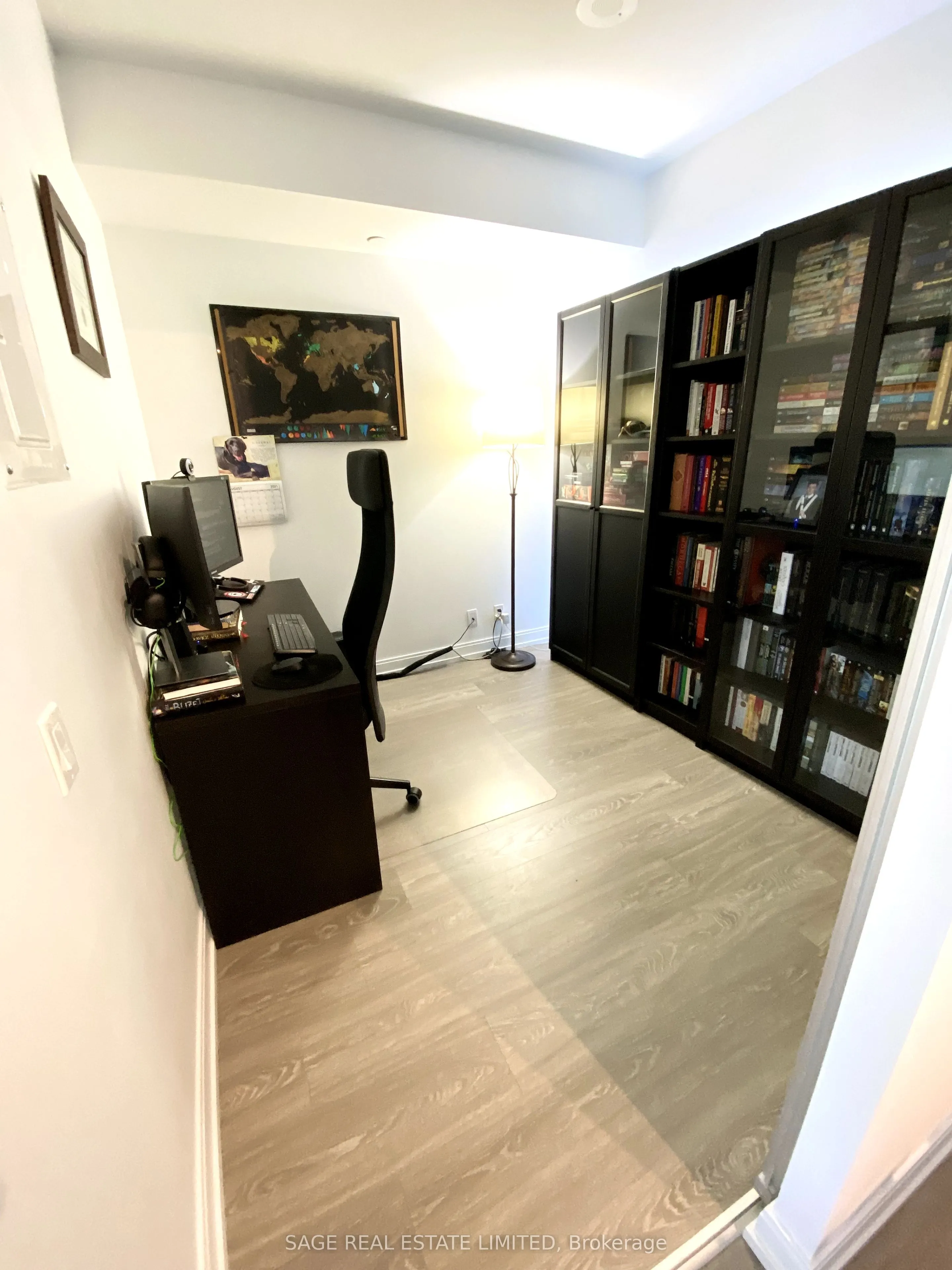 181 Dundas Street E, #5512