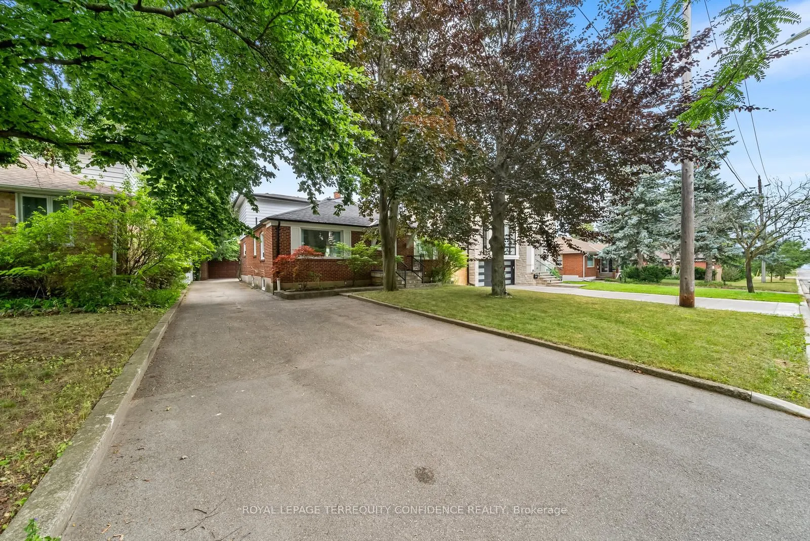 237 Churchill Avenue