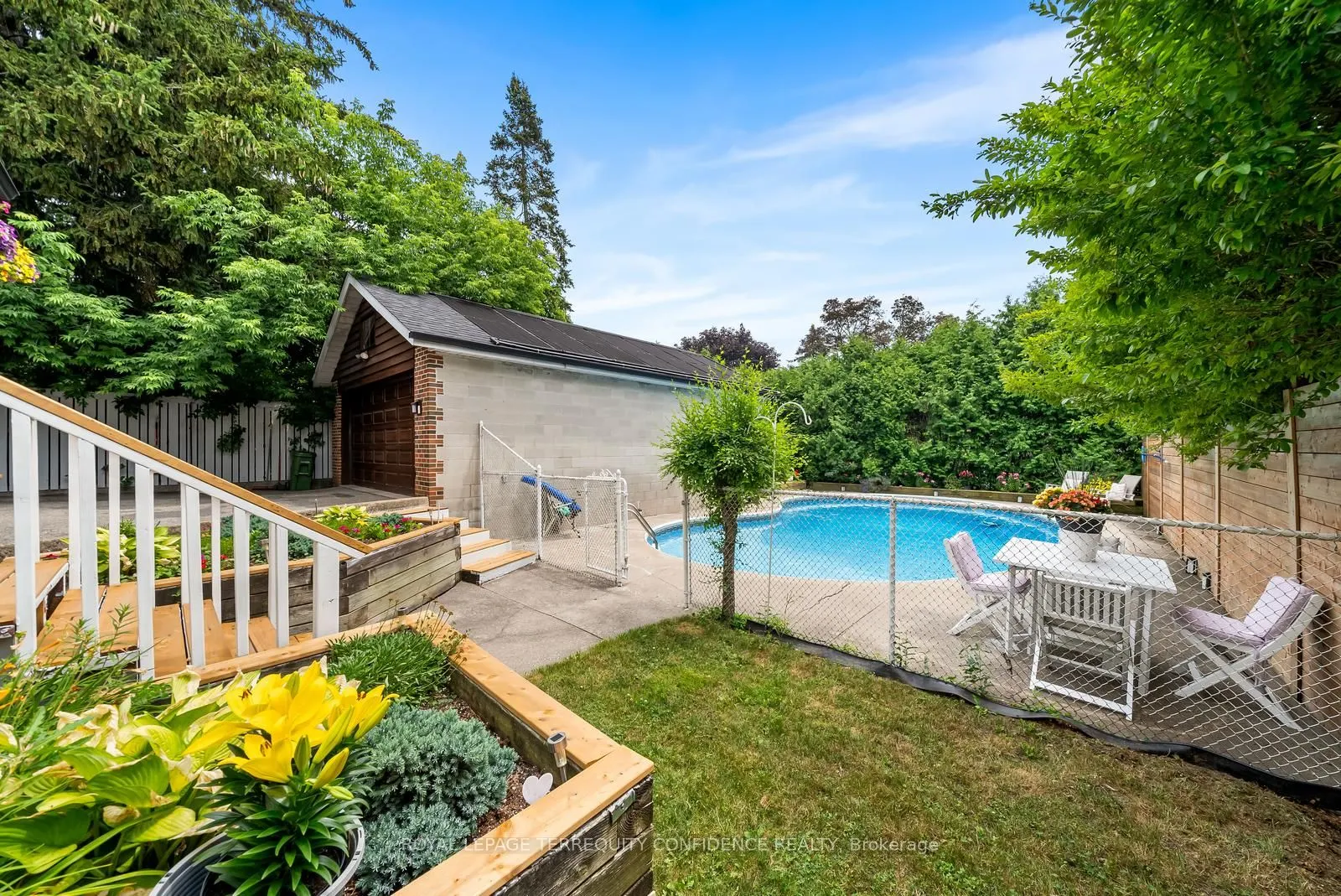 237 Churchill Avenue