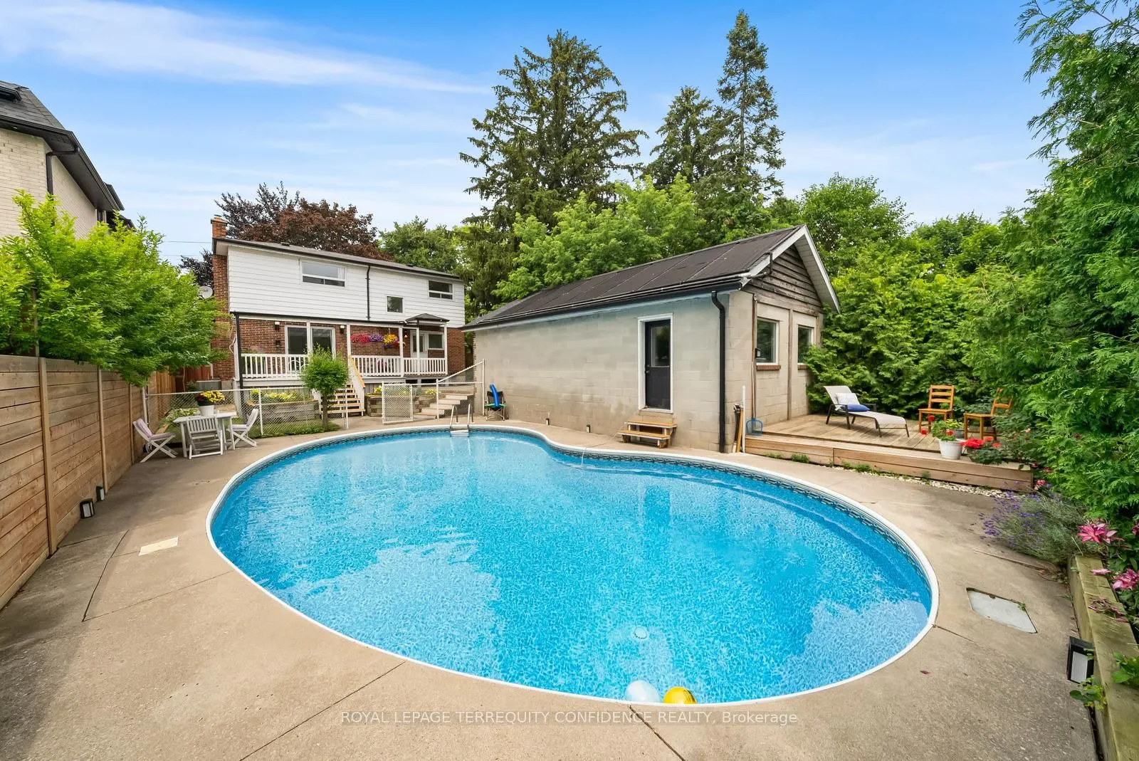 237 Churchill Avenue