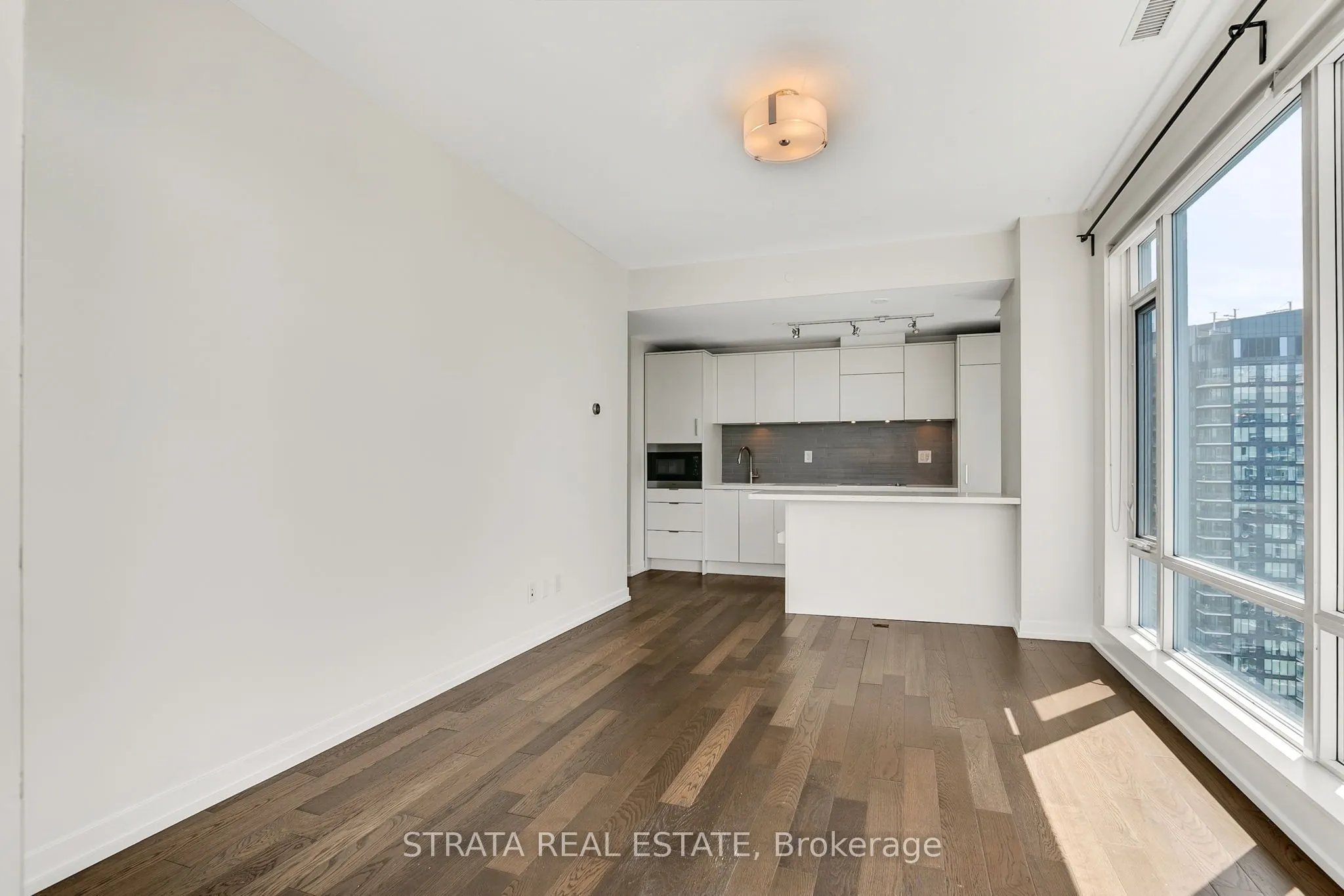 21 Widmer Avenue, #4202