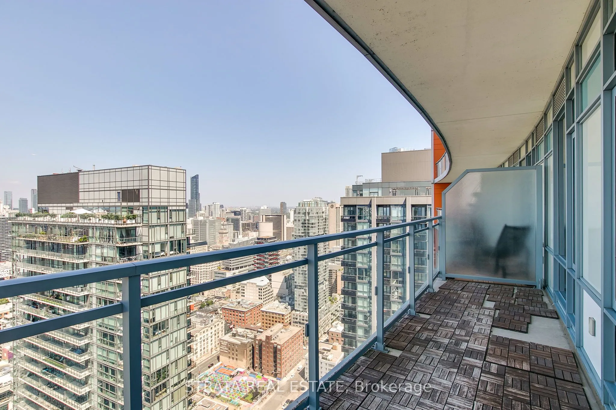 21 Widmer Avenue, #4202