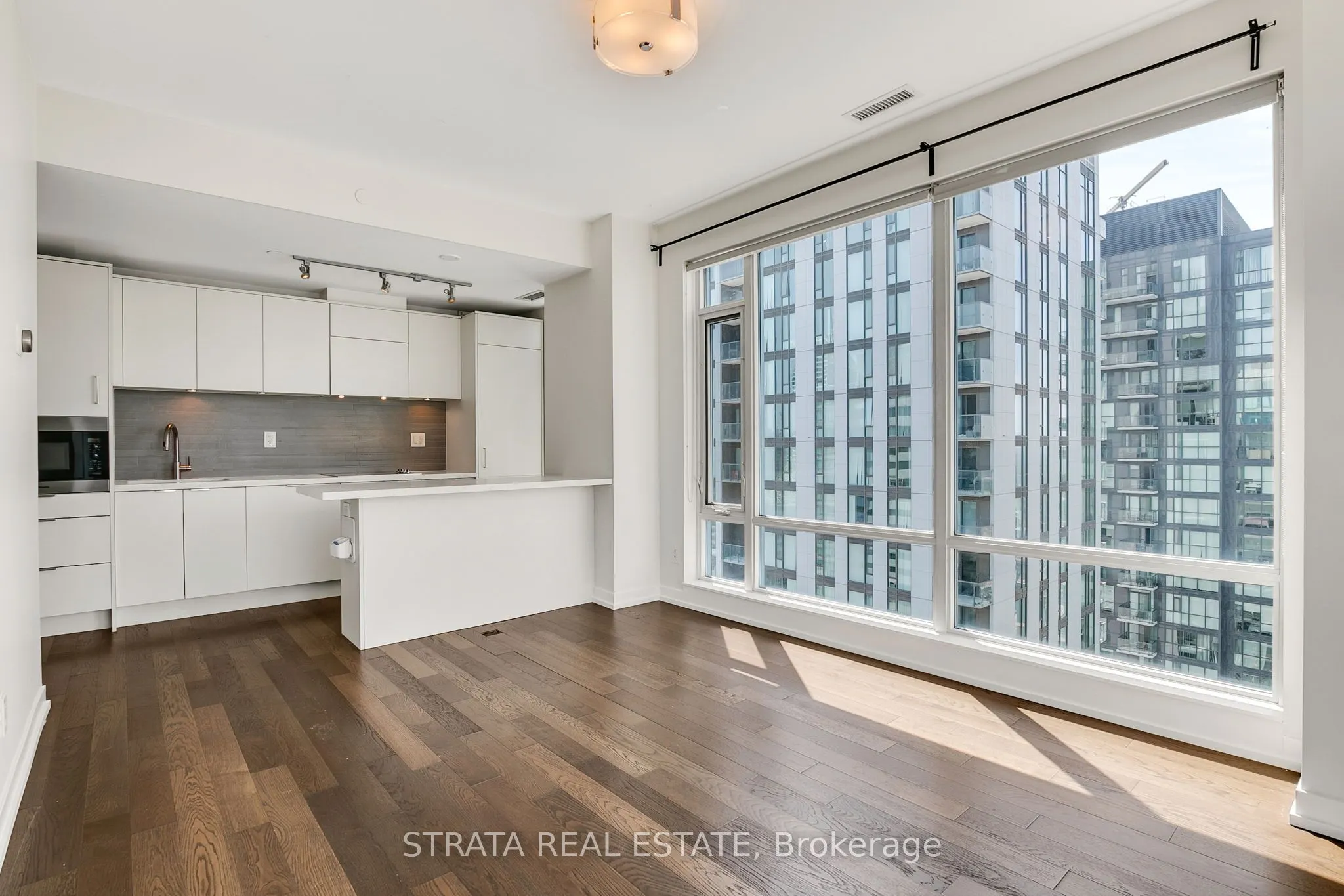 21 Widmer Avenue, #4202