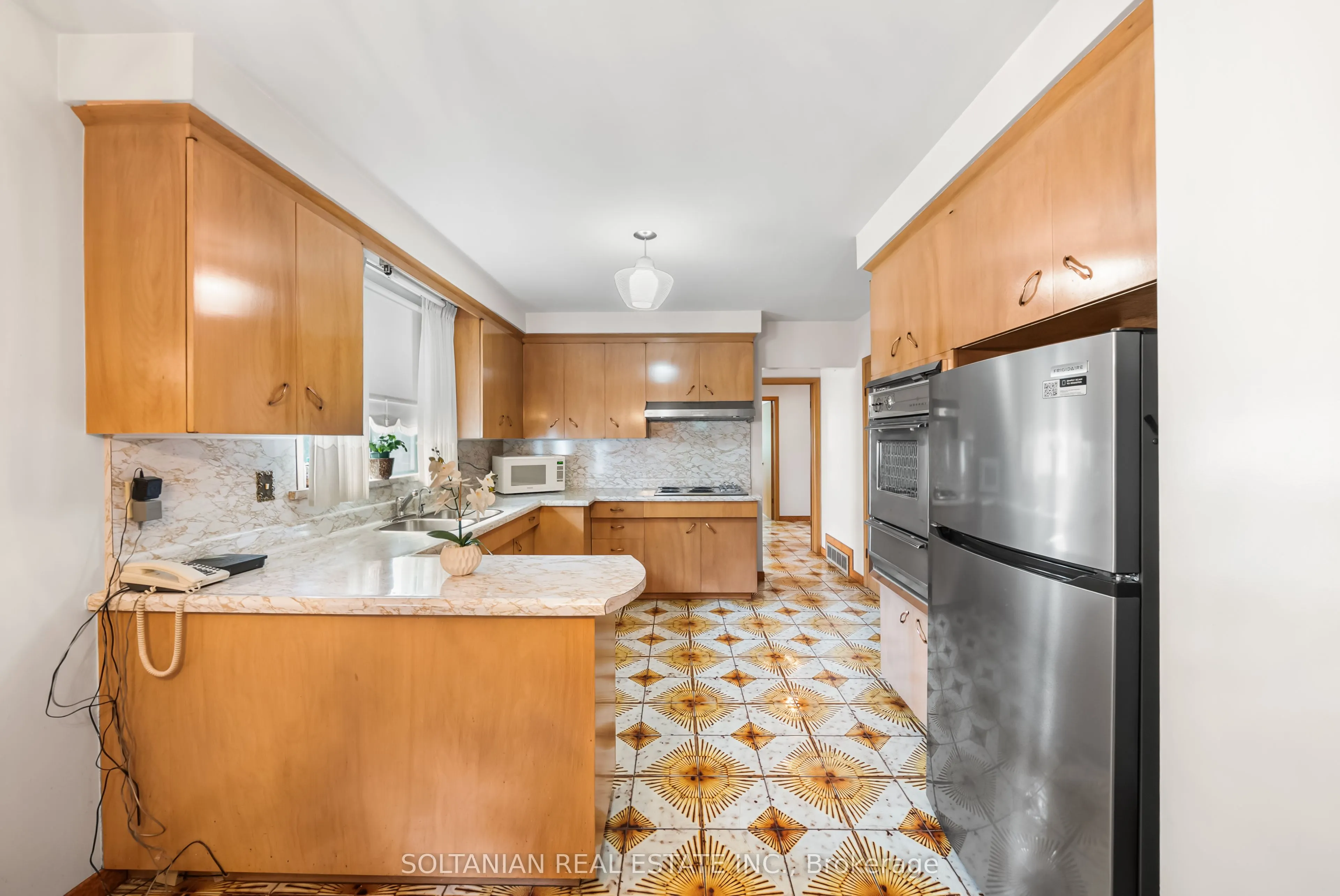 444 Longmore Street