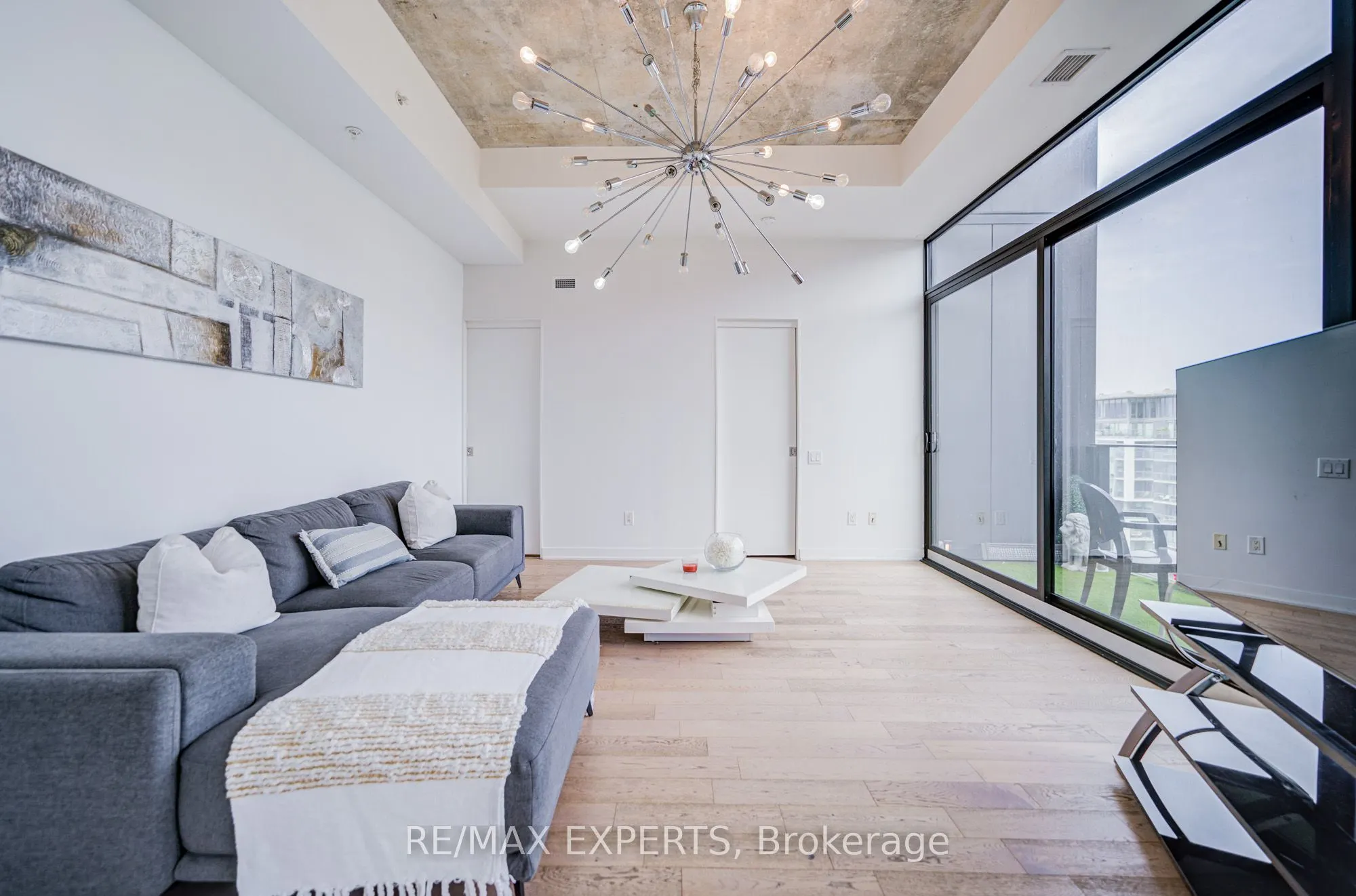 629 King Street W, #PH1418